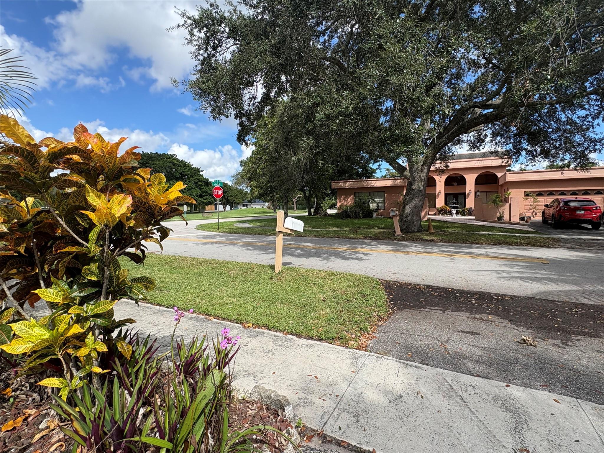 Marcano Estates 87-8 B - Residential