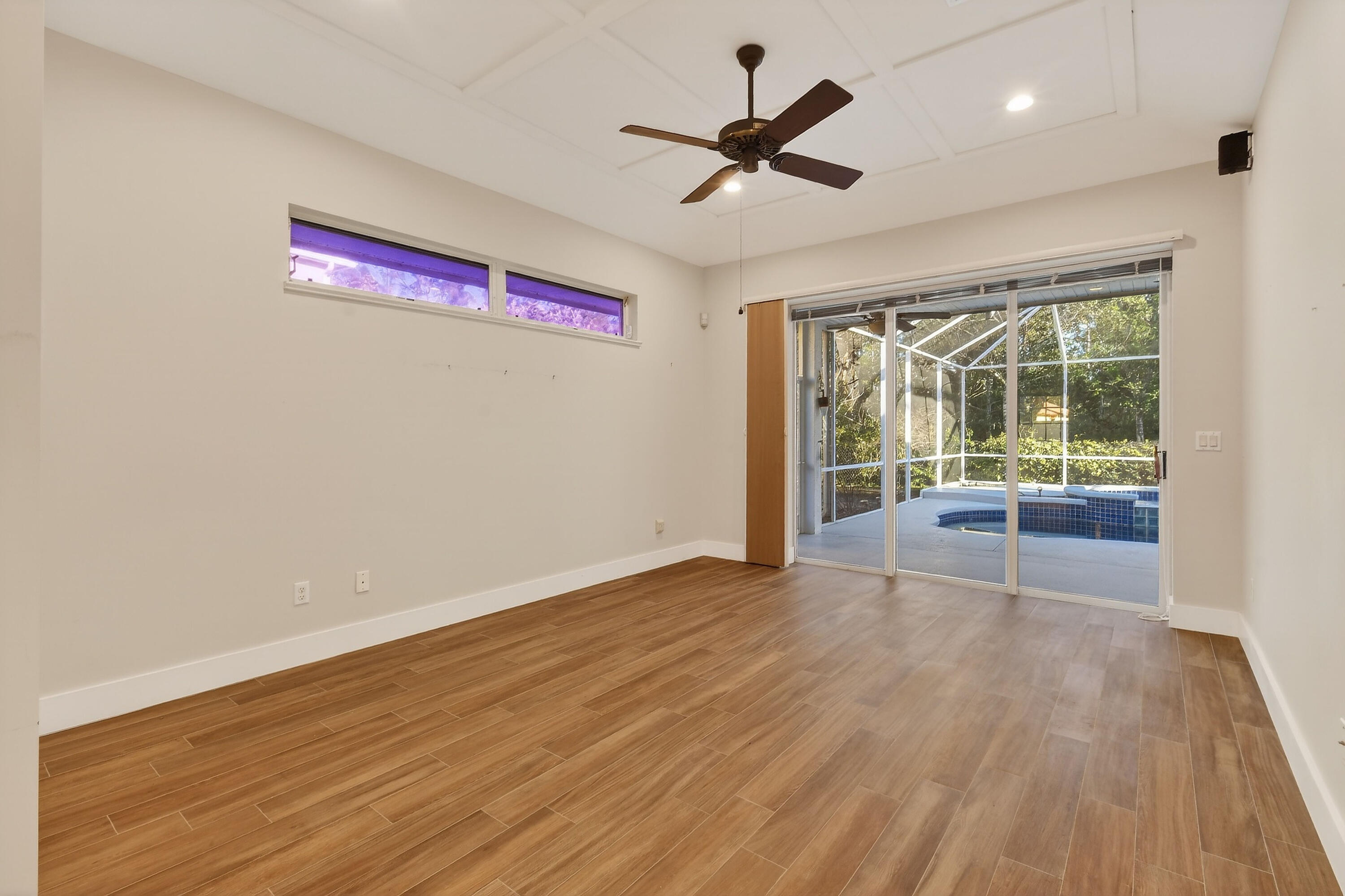 LOST LAKE AT HOBE SOUND - Residential