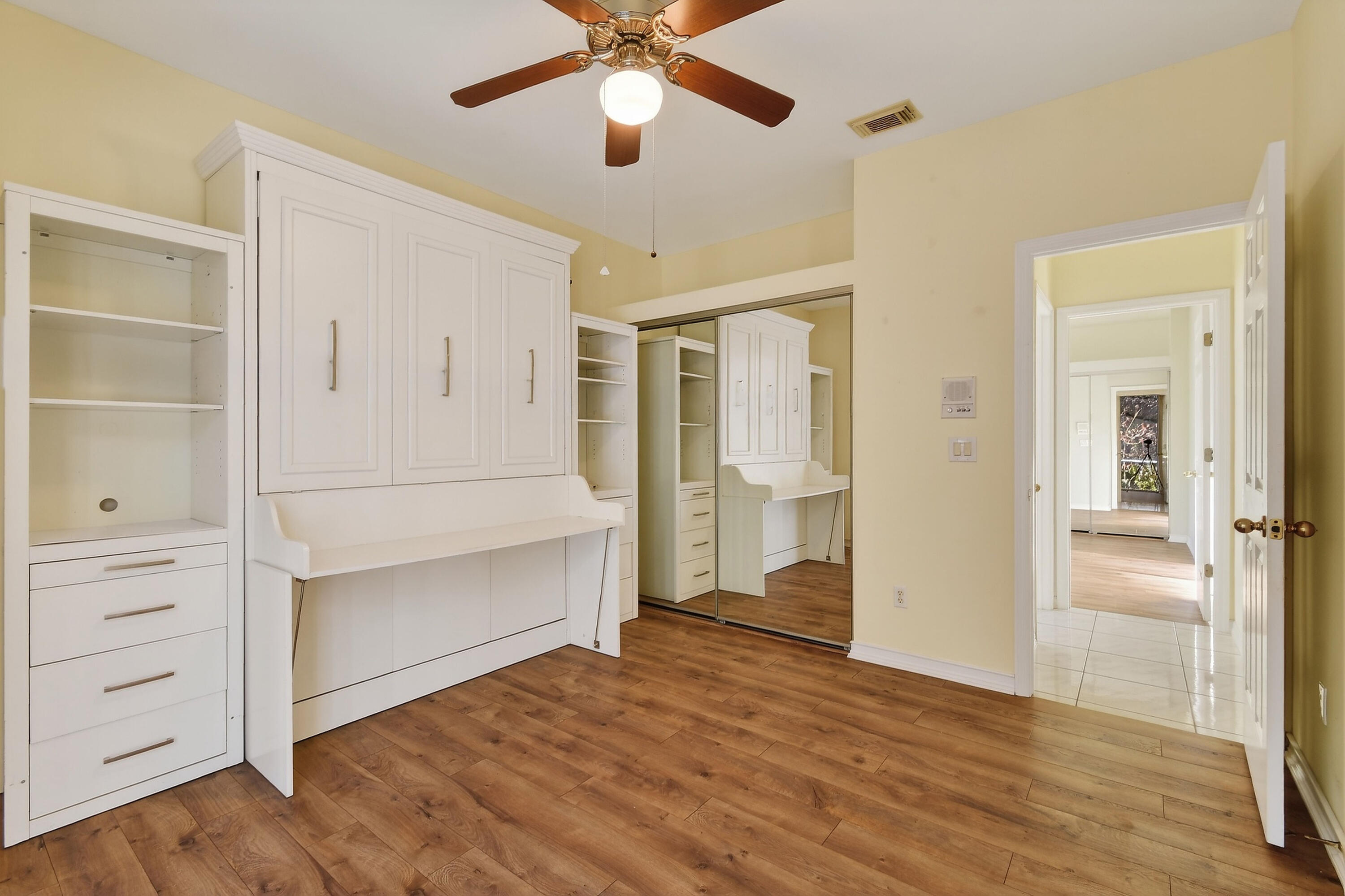 LOST LAKE AT HOBE SOUND - Residential