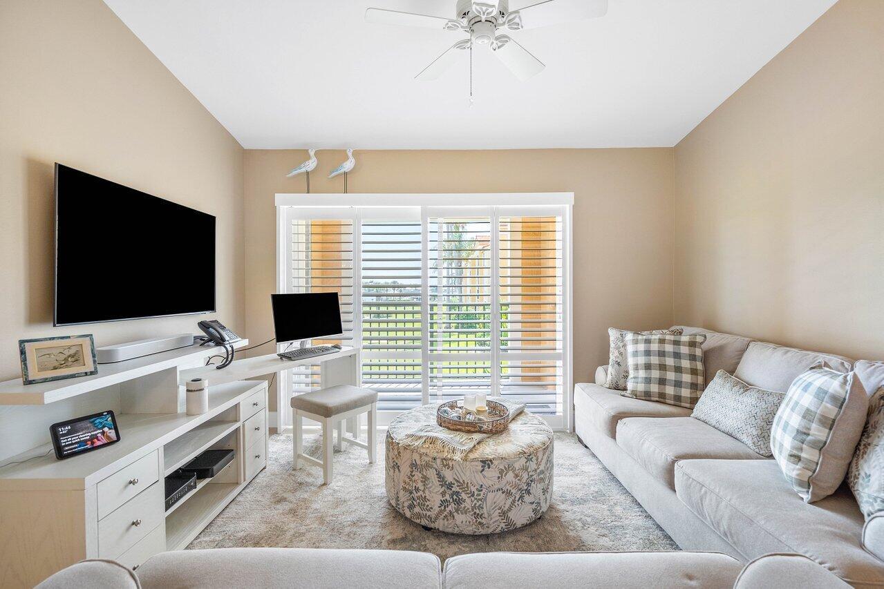 YACHT CLUB ON THE INTRACO - Residential Lease