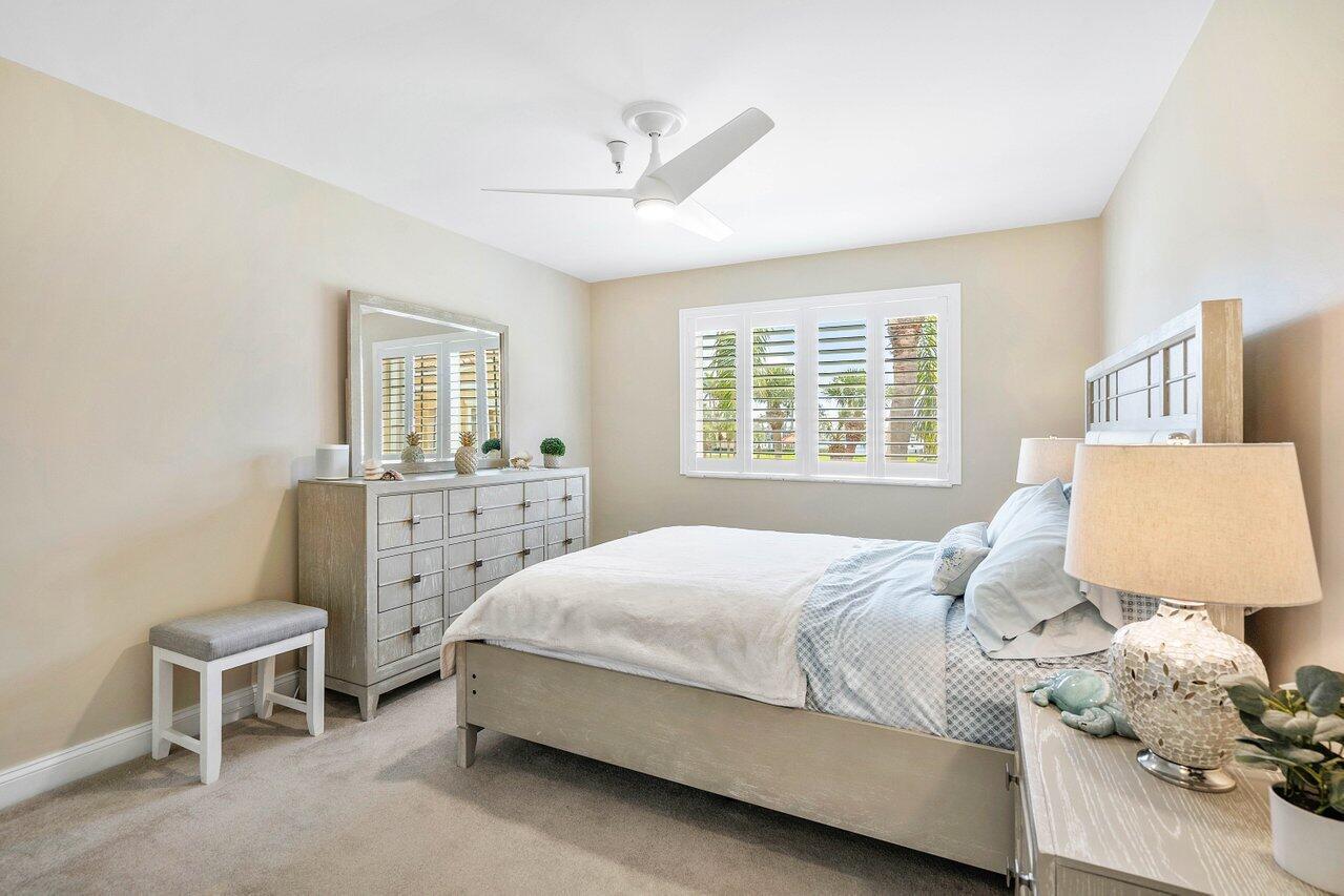 YACHT CLUB ON THE INTRACO - Residential Lease