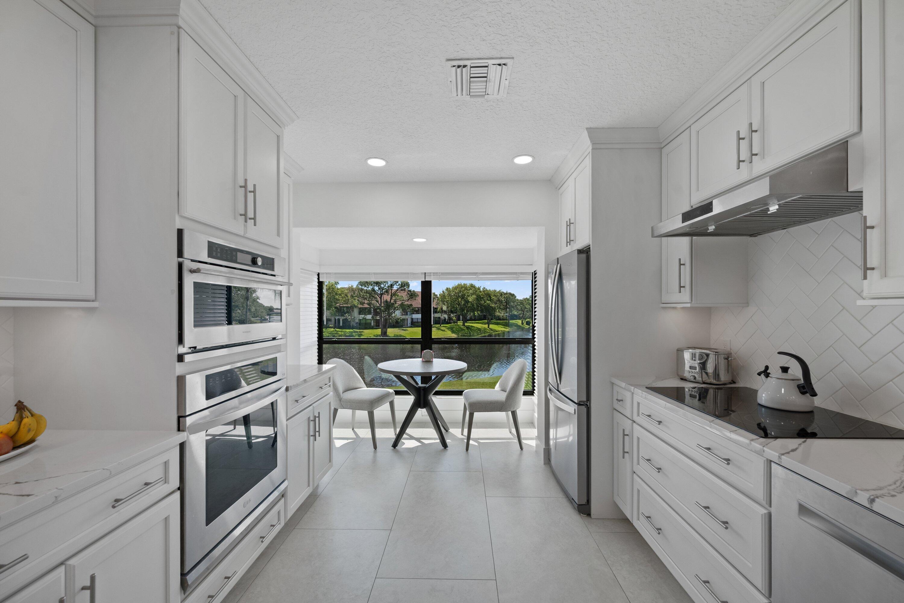 WEST BAY AT JONATHANS LANDING CONDO - Residential