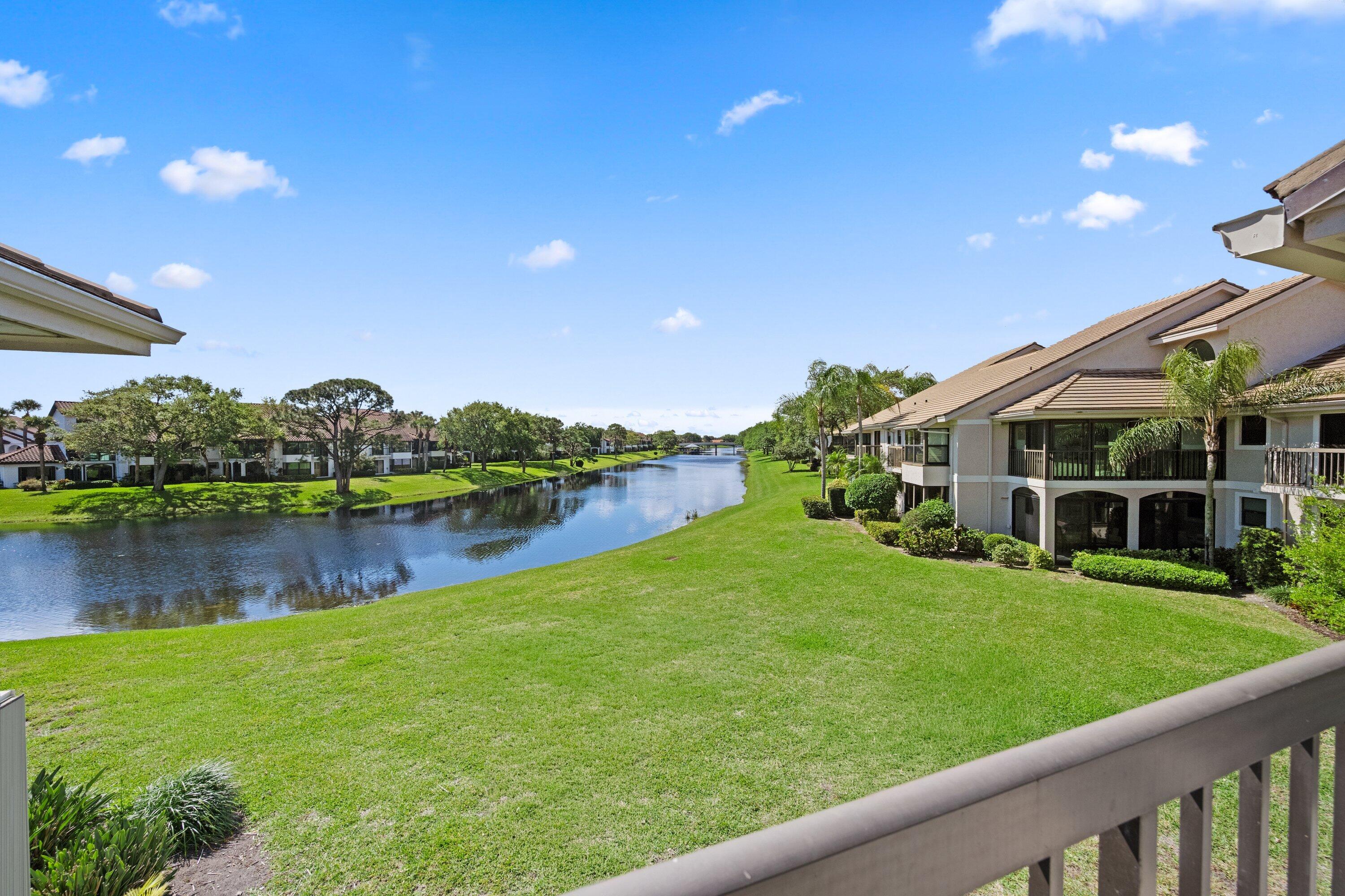 WEST BAY AT JONATHANS LANDING CONDO - Residential