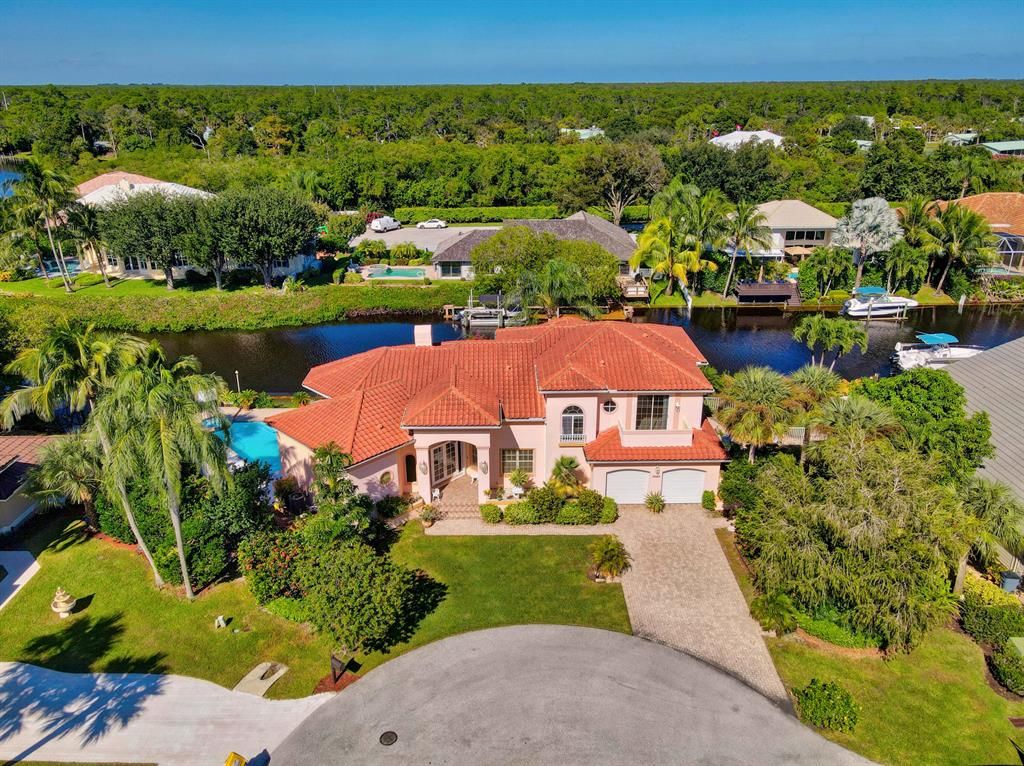 Photo of 8593 SE Water Oak Place, Tequesta, FL 33469 (MLS # R10757933)