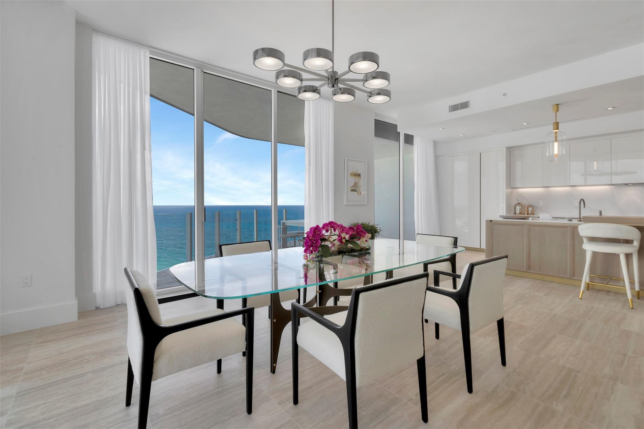 Four Seasons - Residential Lease