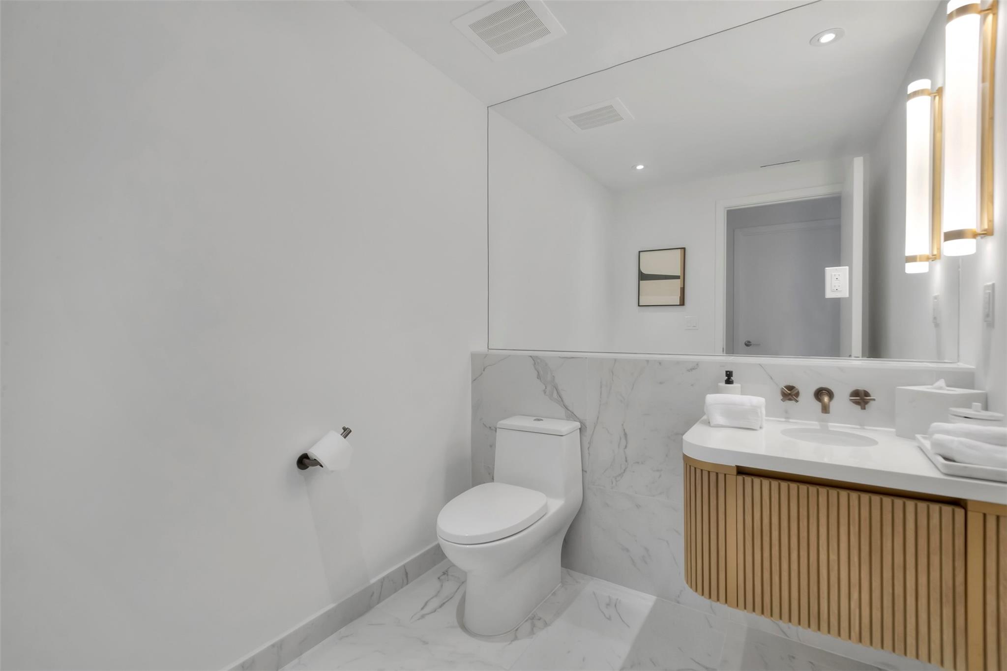 Four Seasons - Residential Lease