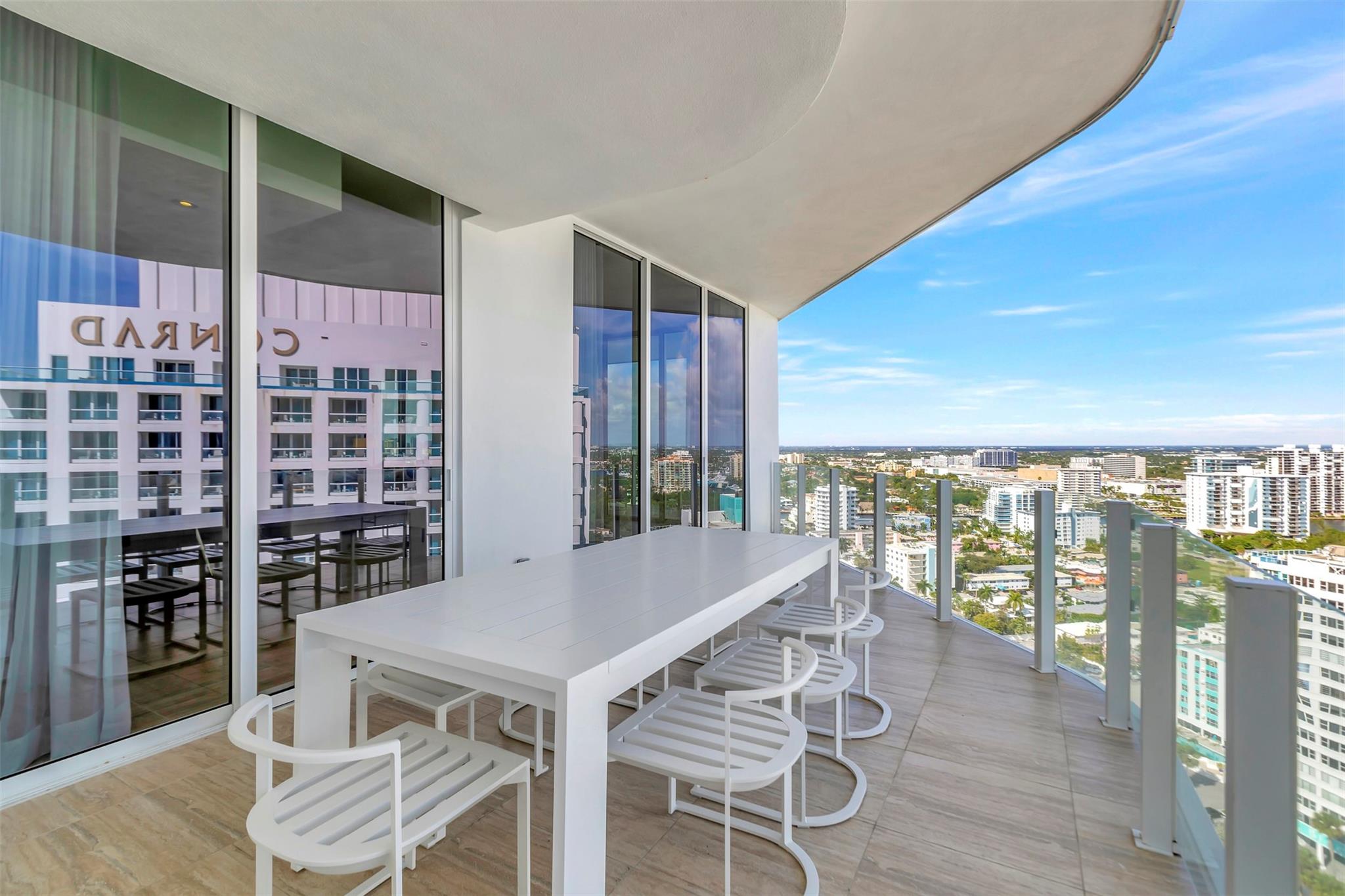 Four Seasons - Residential Lease