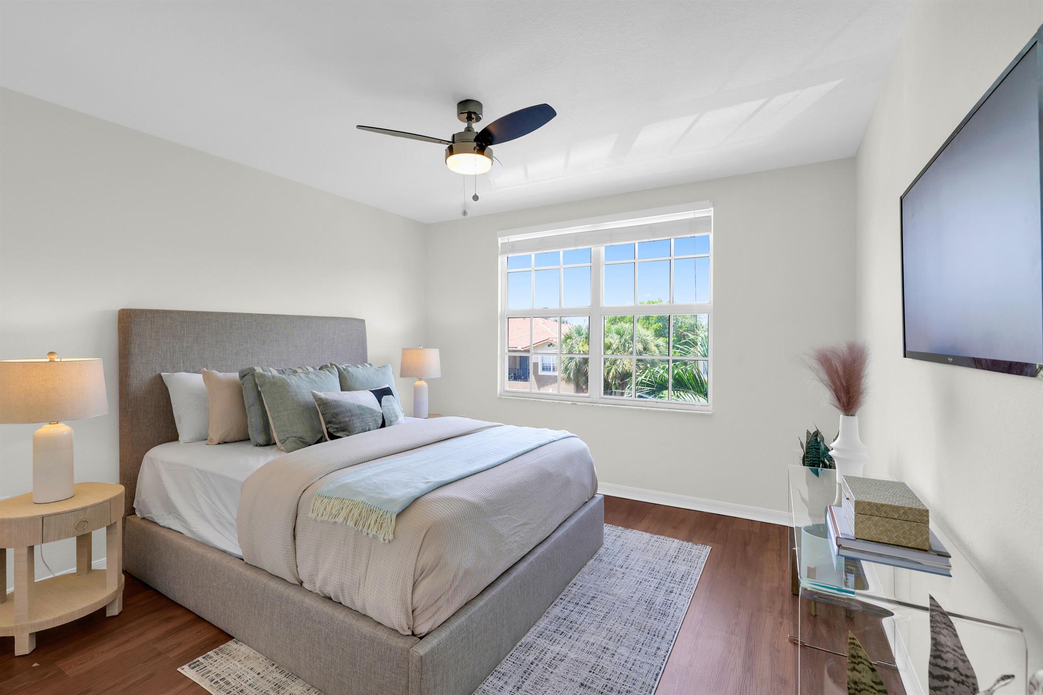 MURANO AT DELRAY BEACH CO - Residential Income