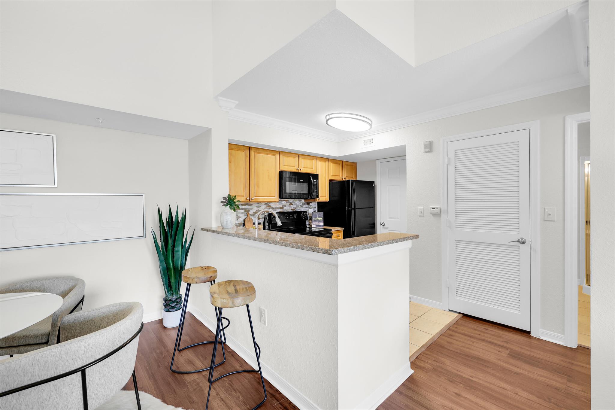 MURANO AT DELRAY BEACH CO - Residential Income