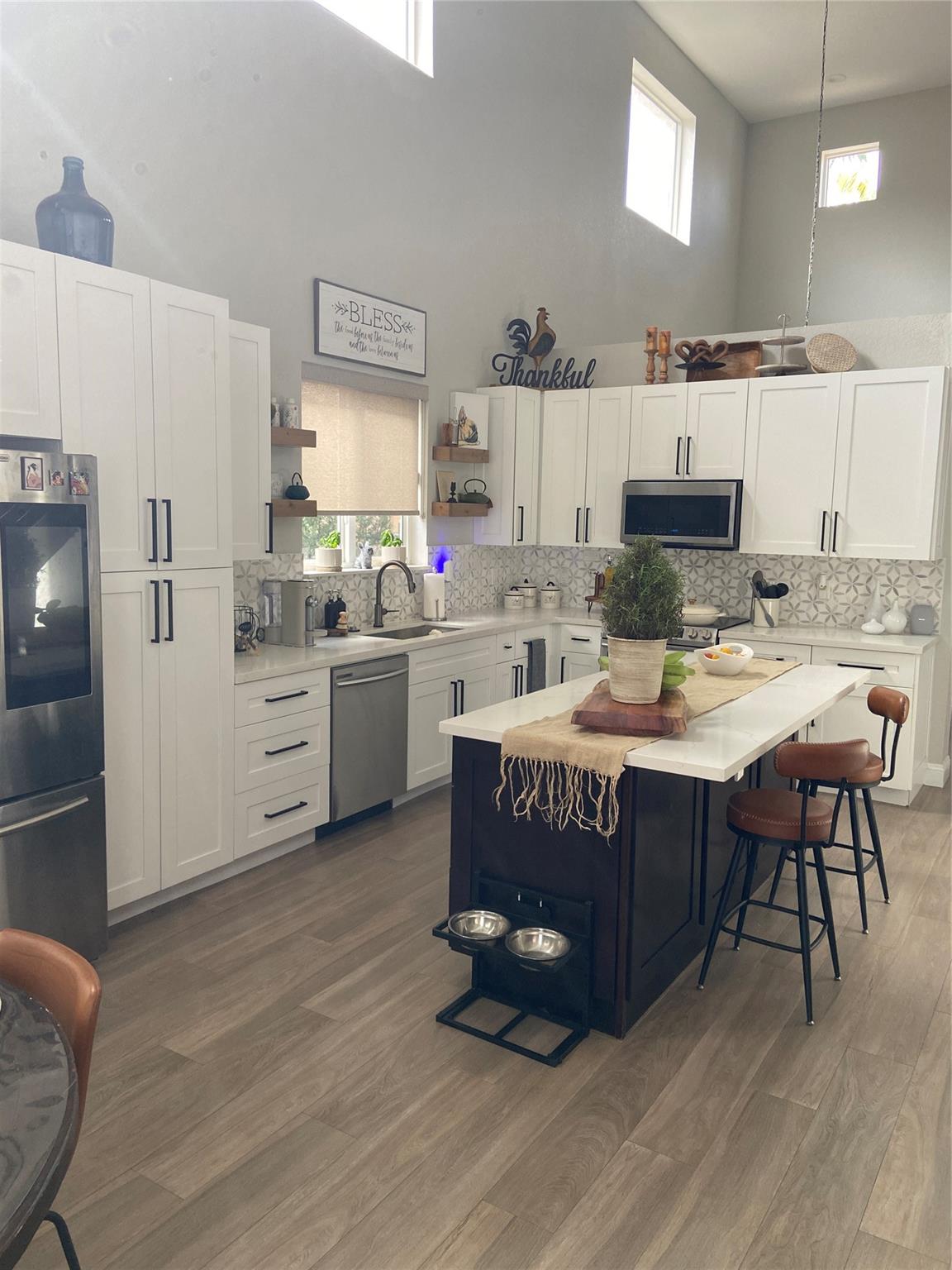 Sport Acres - Residential