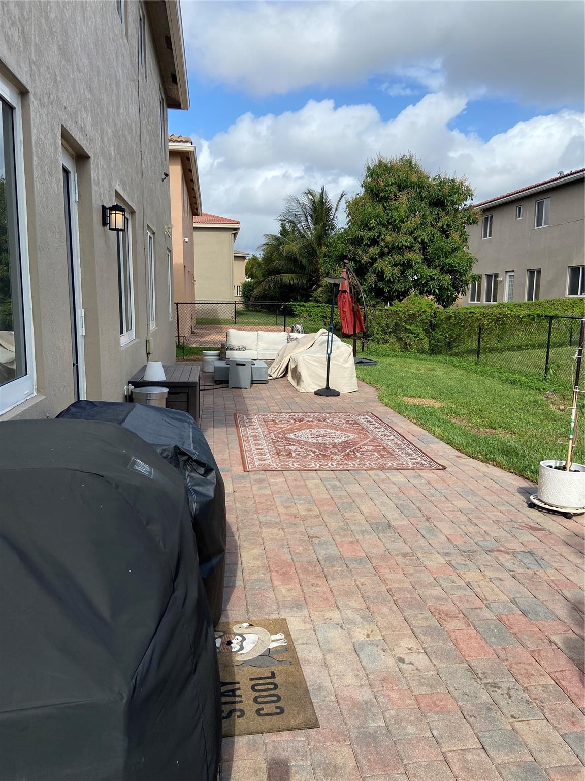 Sport Acres - Residential