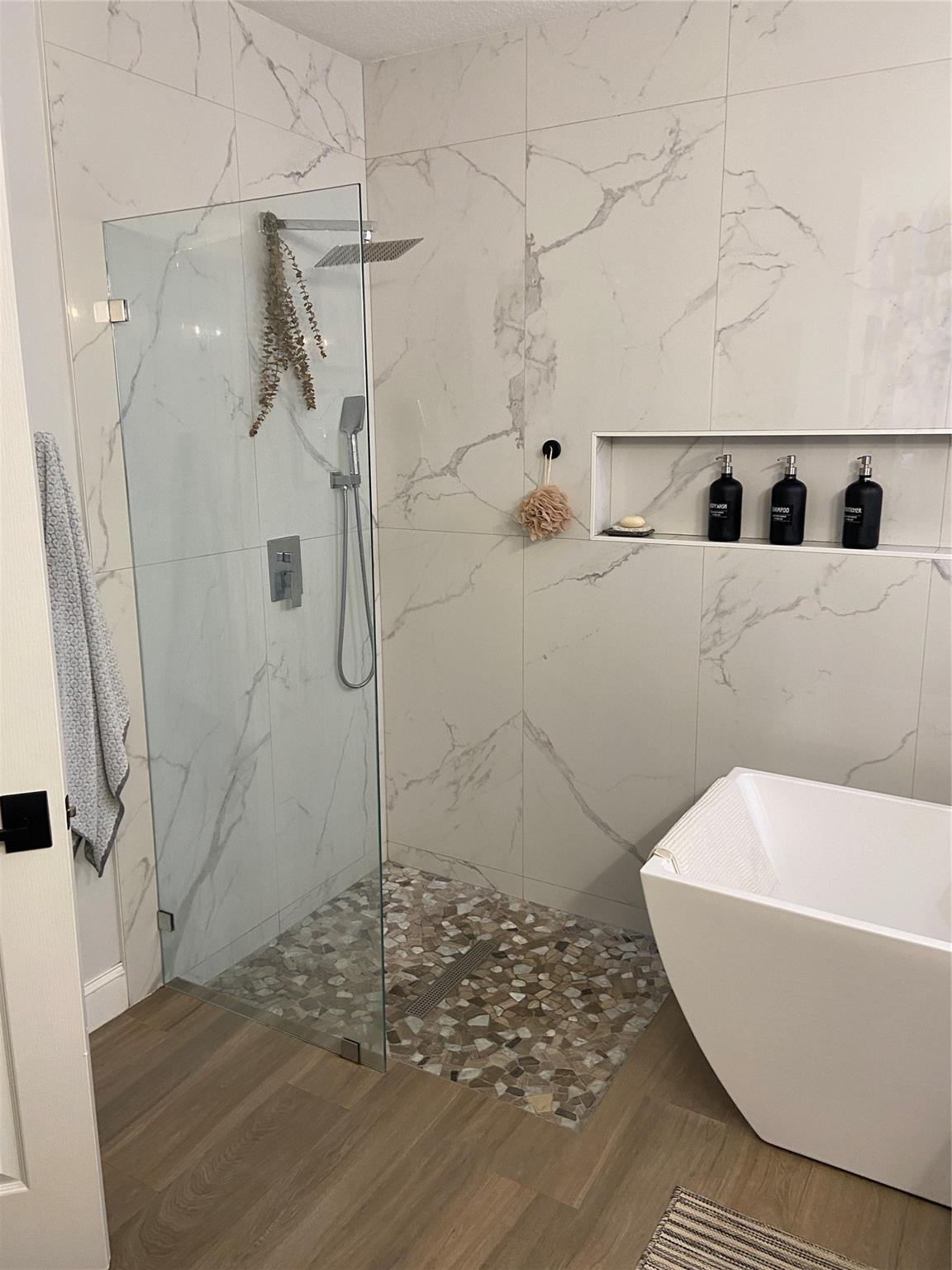 Sport Acres - Residential