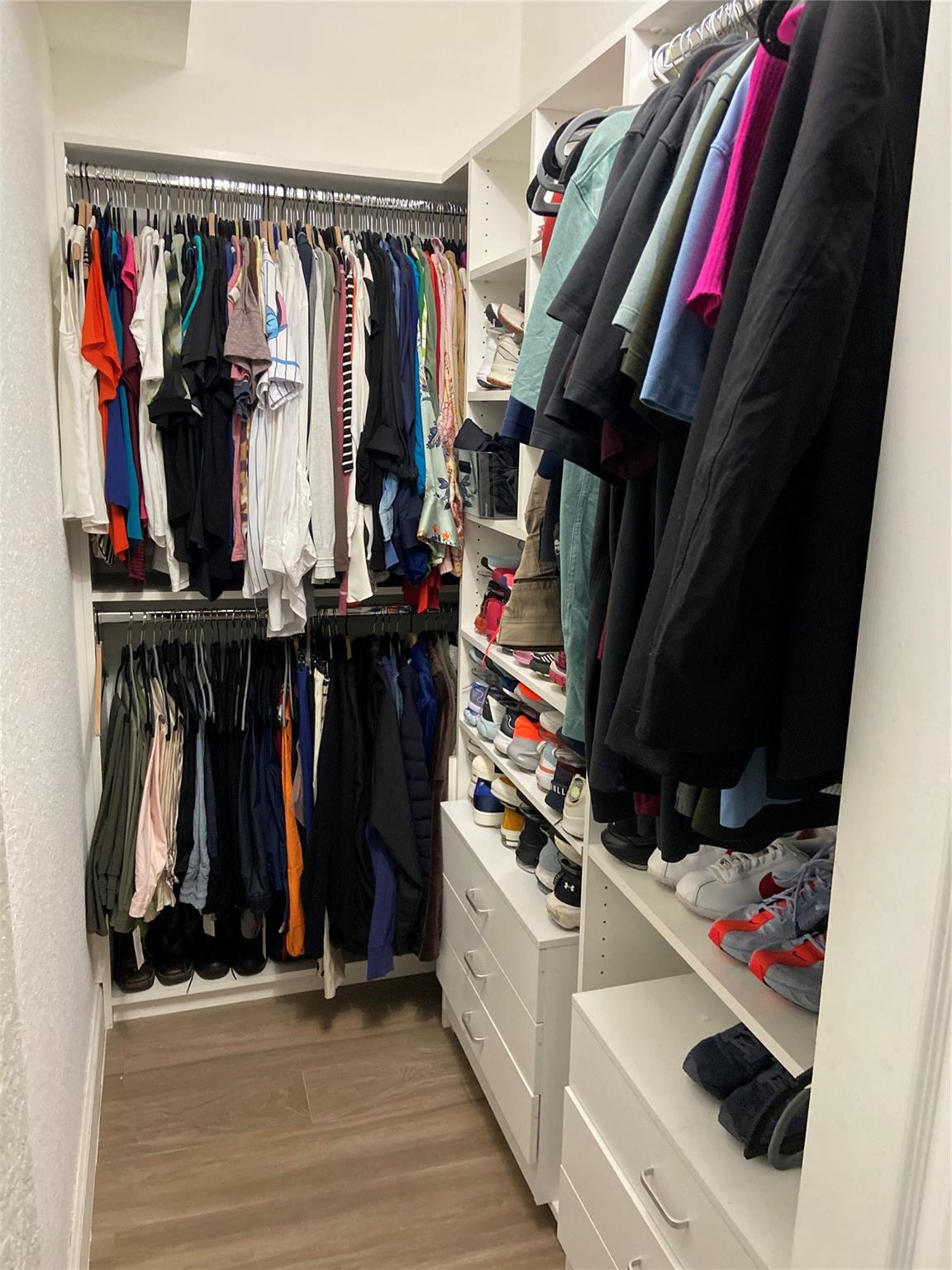 Sport Acres - Residential