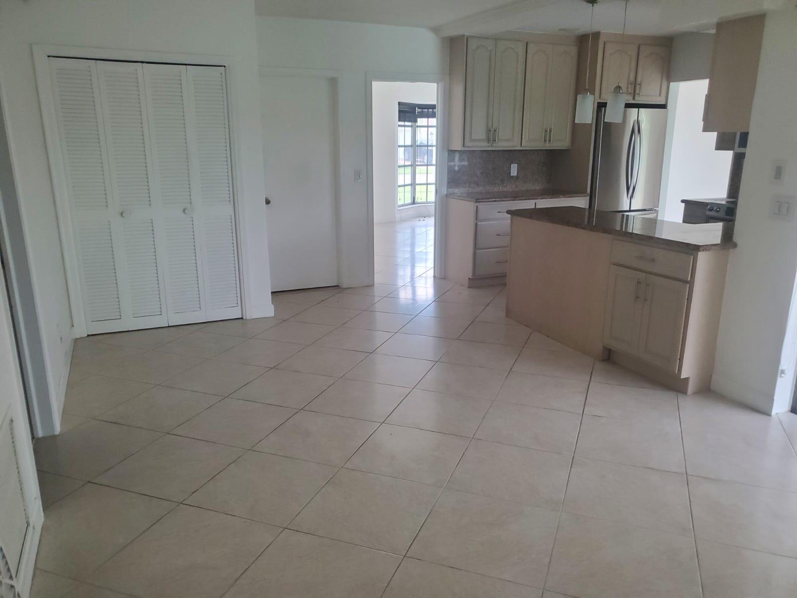 1368 SW 13TH Street