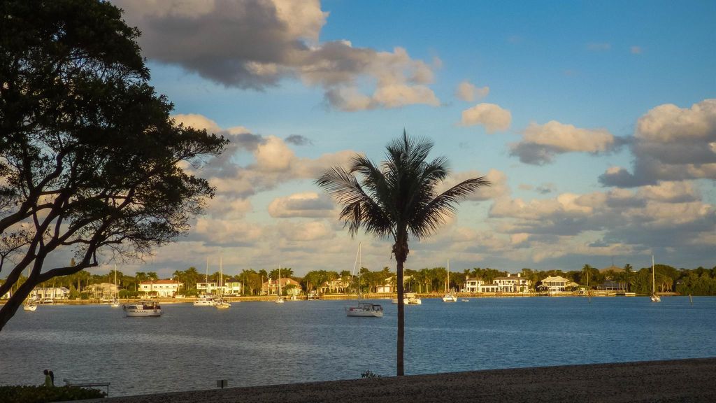 Photo of 136 Lakeshore Drive #212, North Palm Beach, FL 33408 (MLS # R10940478)