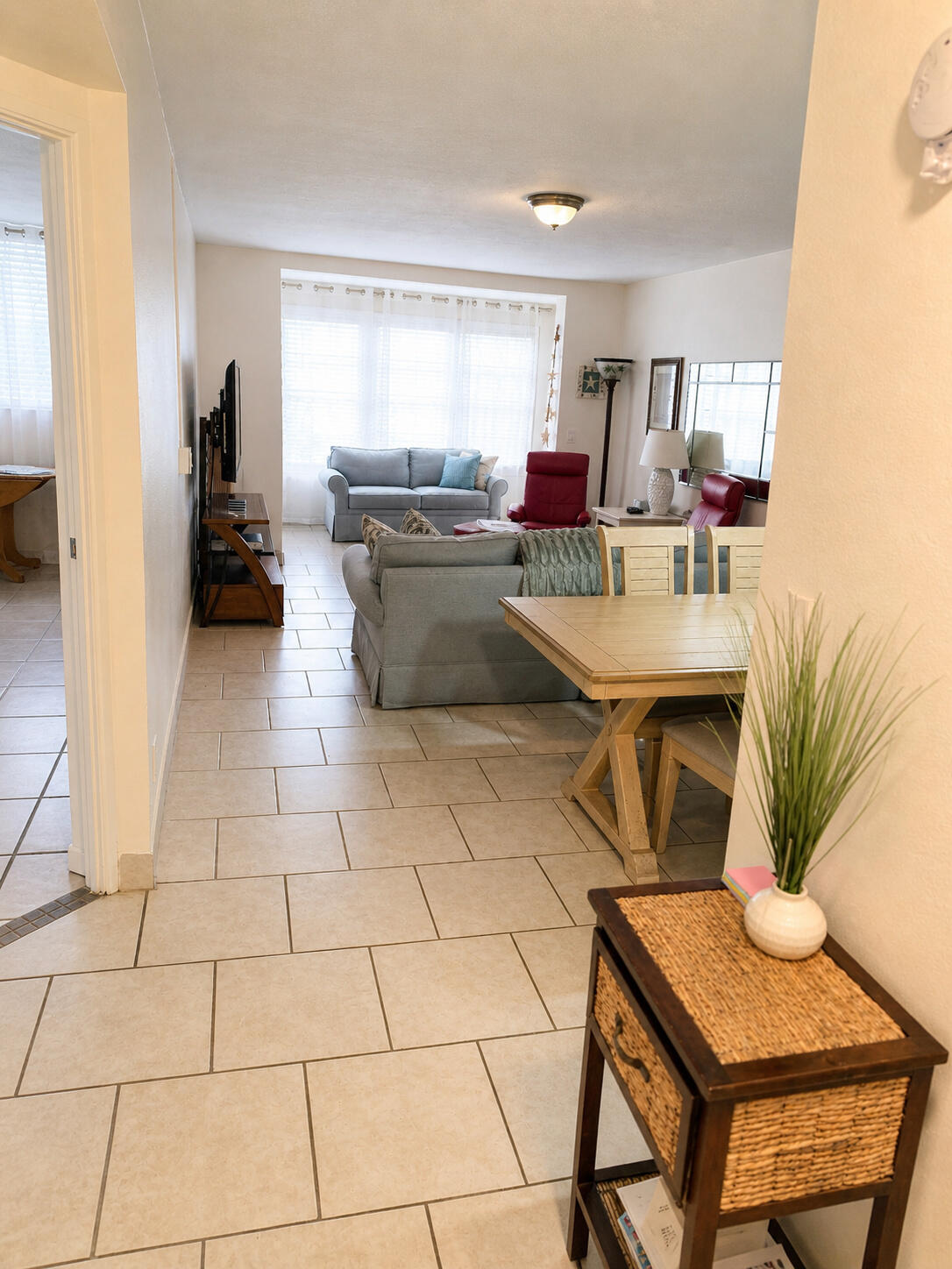 SOMERSET NO 4 CONDO - Residential