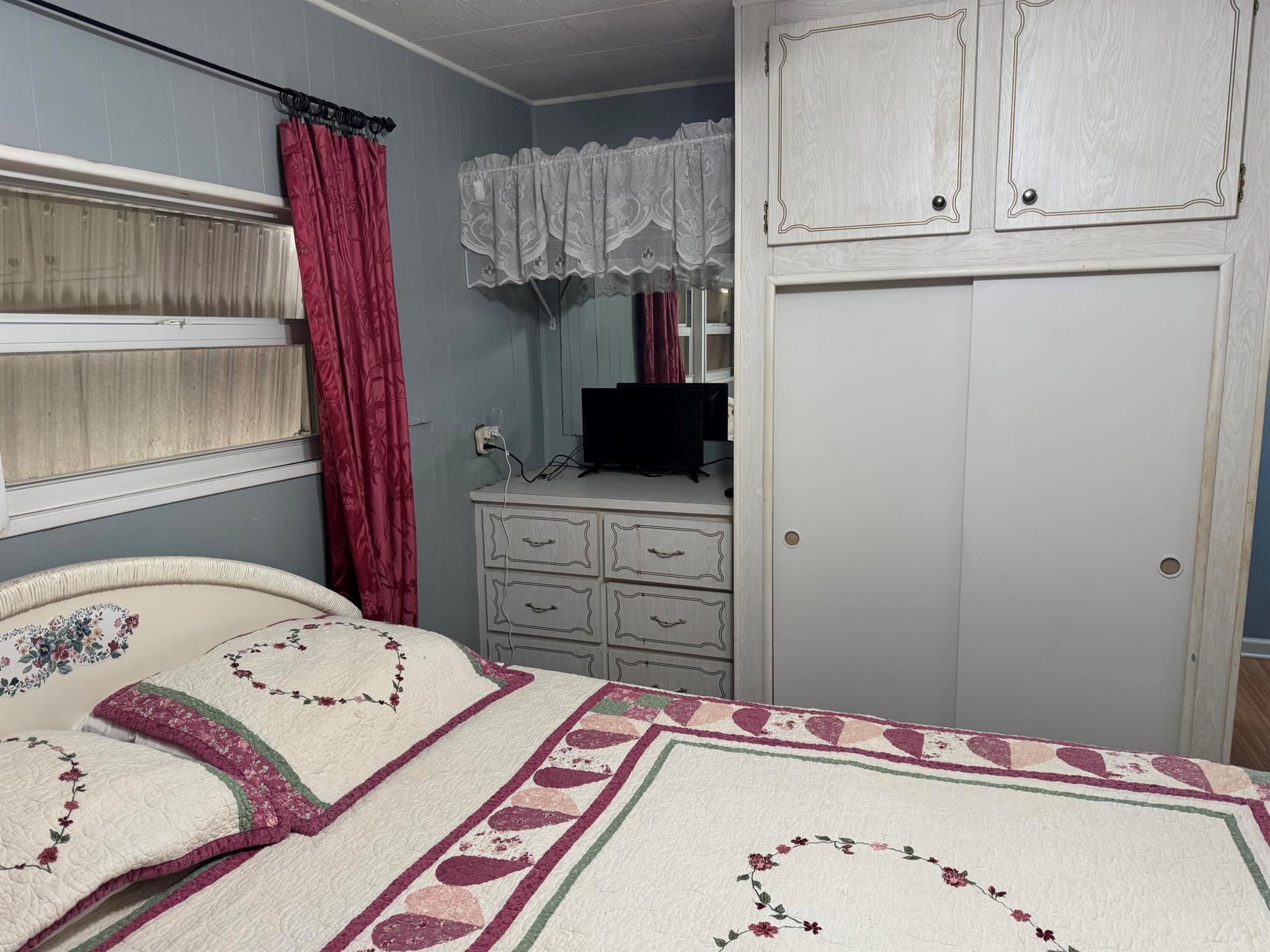 BRINY BREEZES INC - Residential