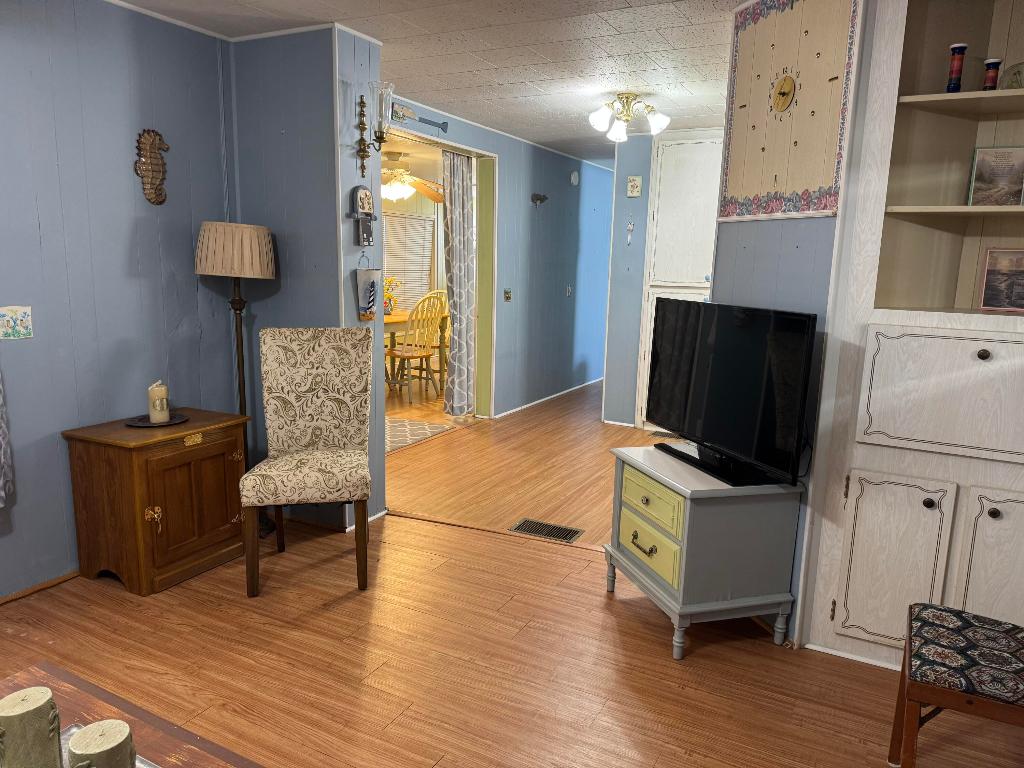 BRINY BREEZES INC - Residential