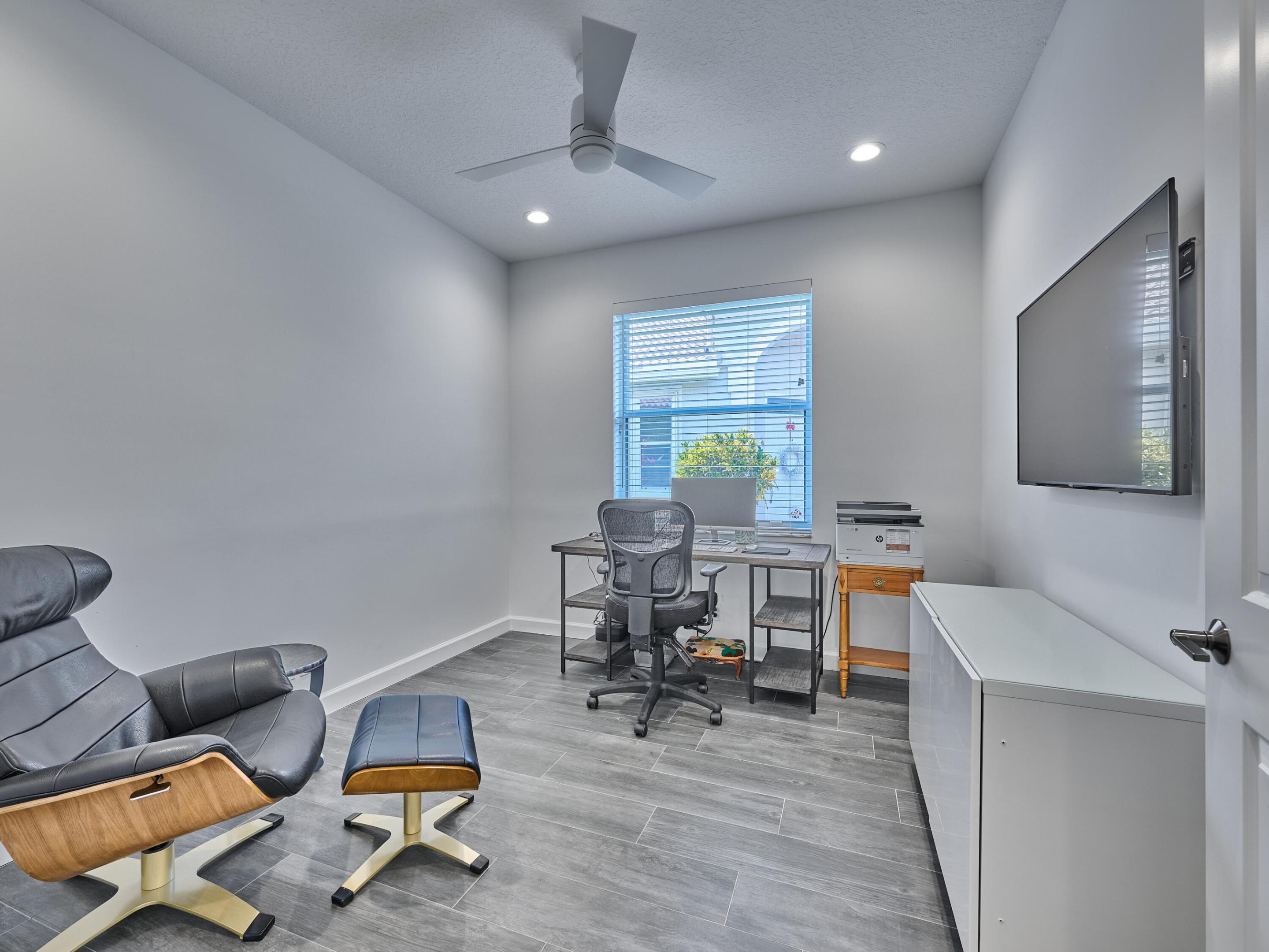 MAJESTIC ISLES 2 - Residential