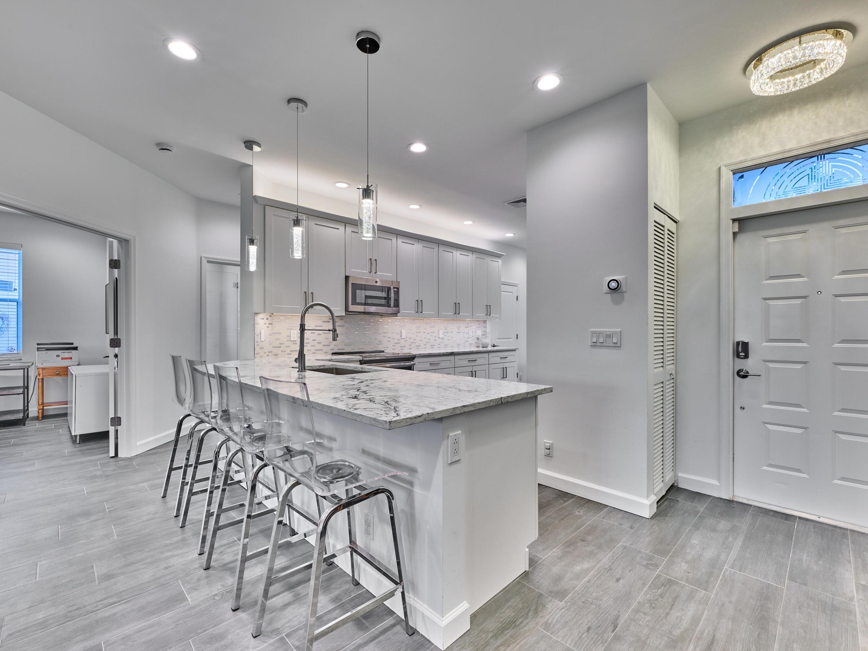 MAJESTIC ISLES 2 - Residential