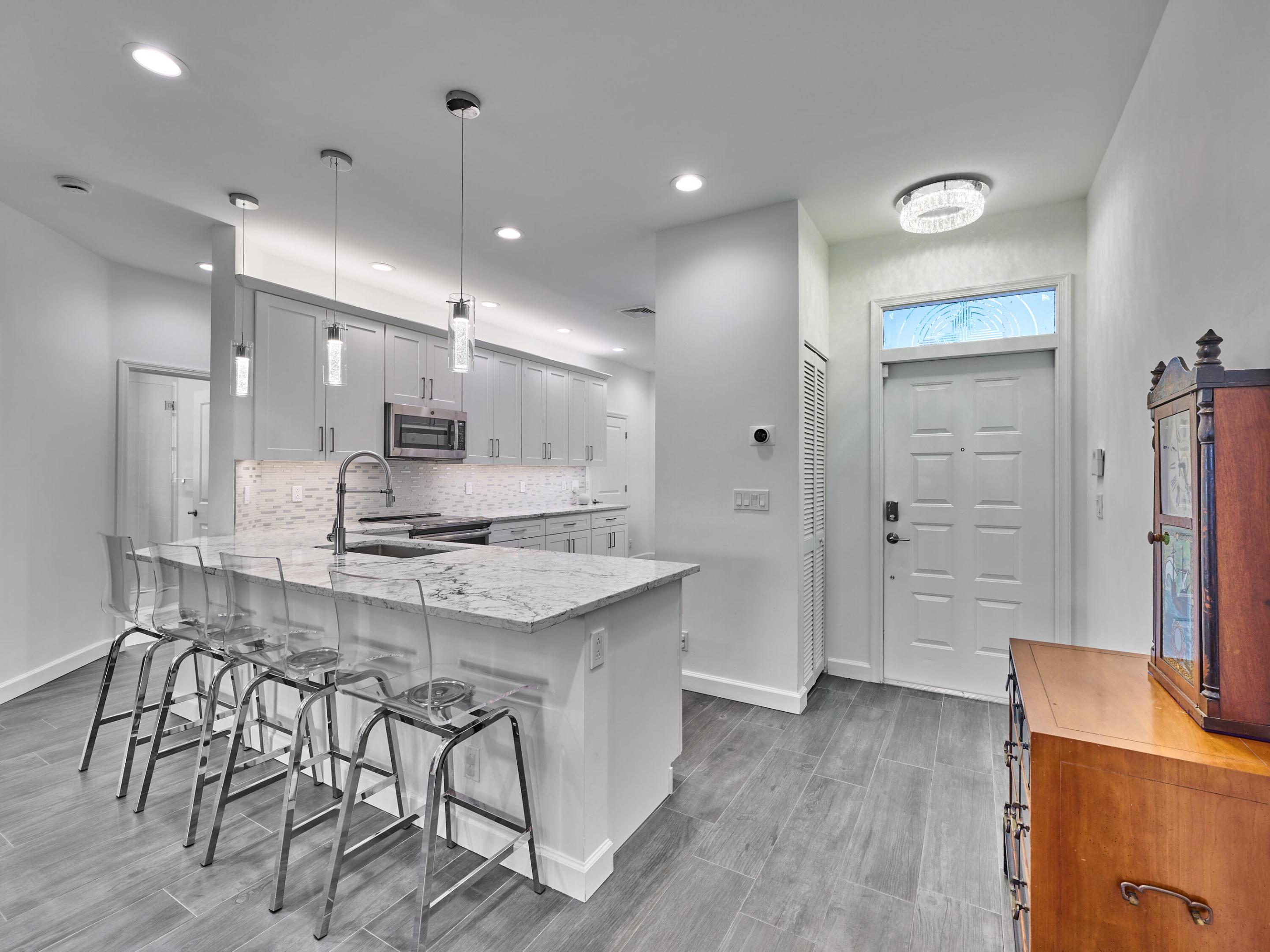 MAJESTIC ISLES 2 - Residential