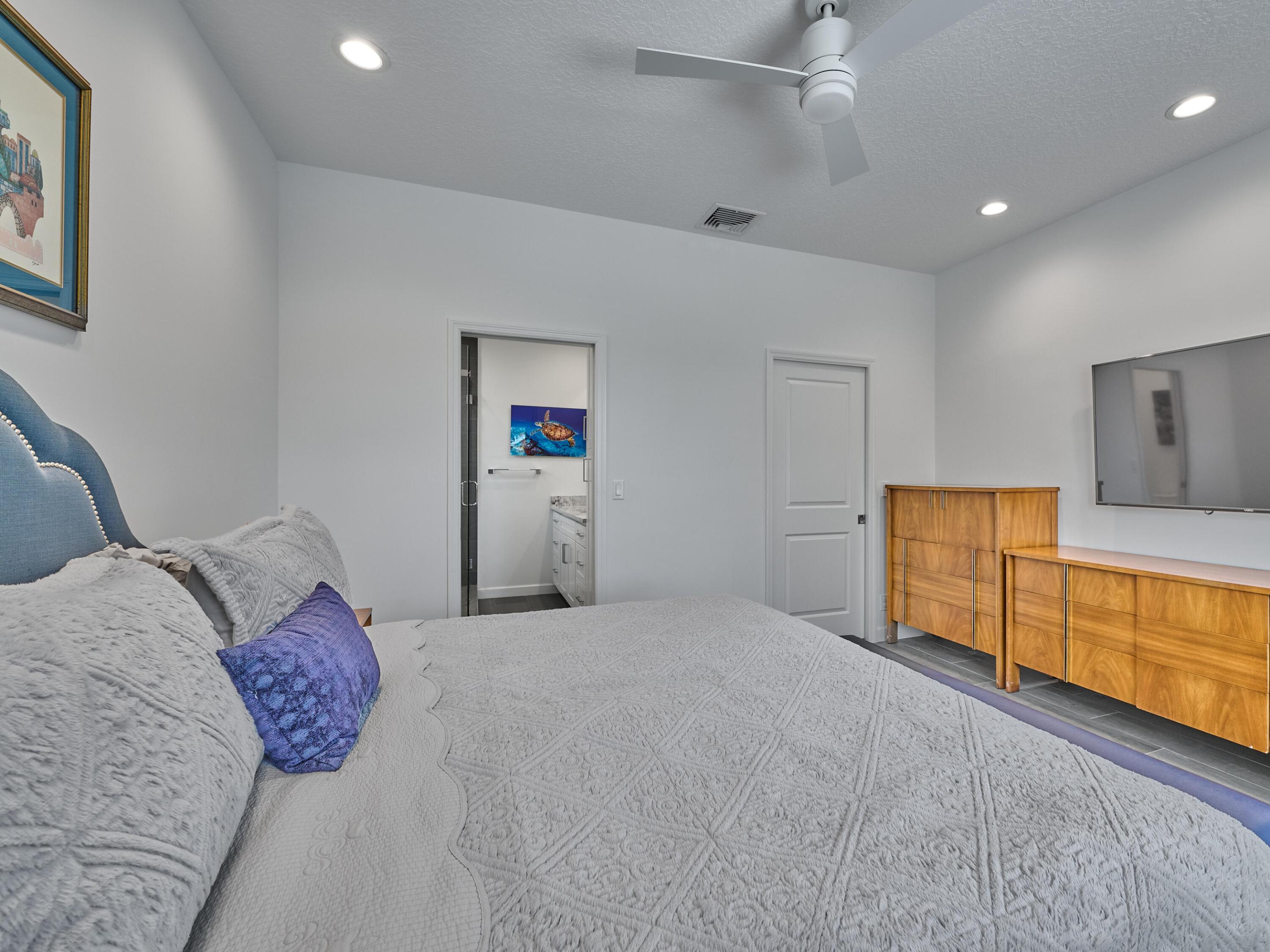 MAJESTIC ISLES 2 - Residential