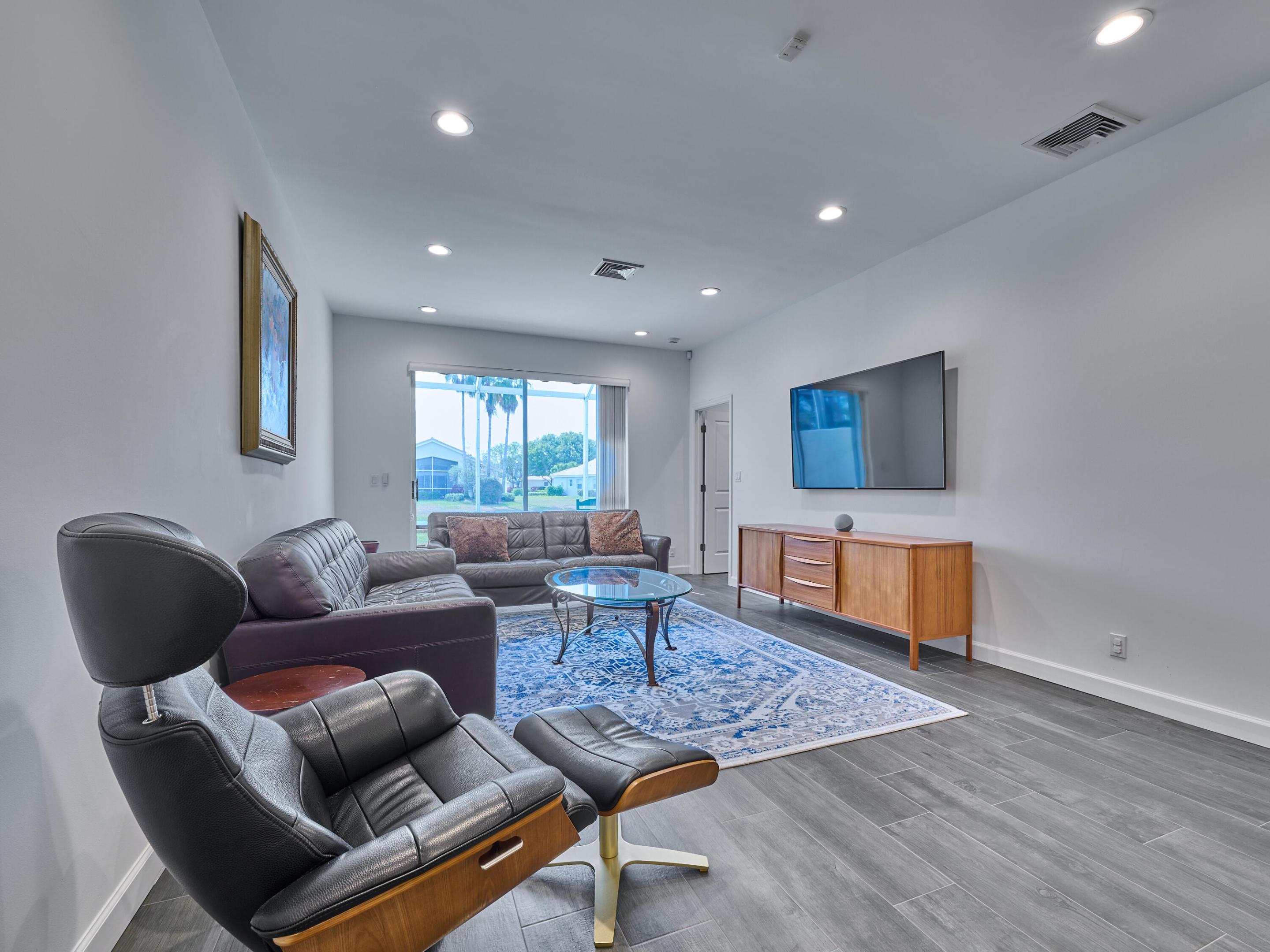 MAJESTIC ISLES 2 - Residential