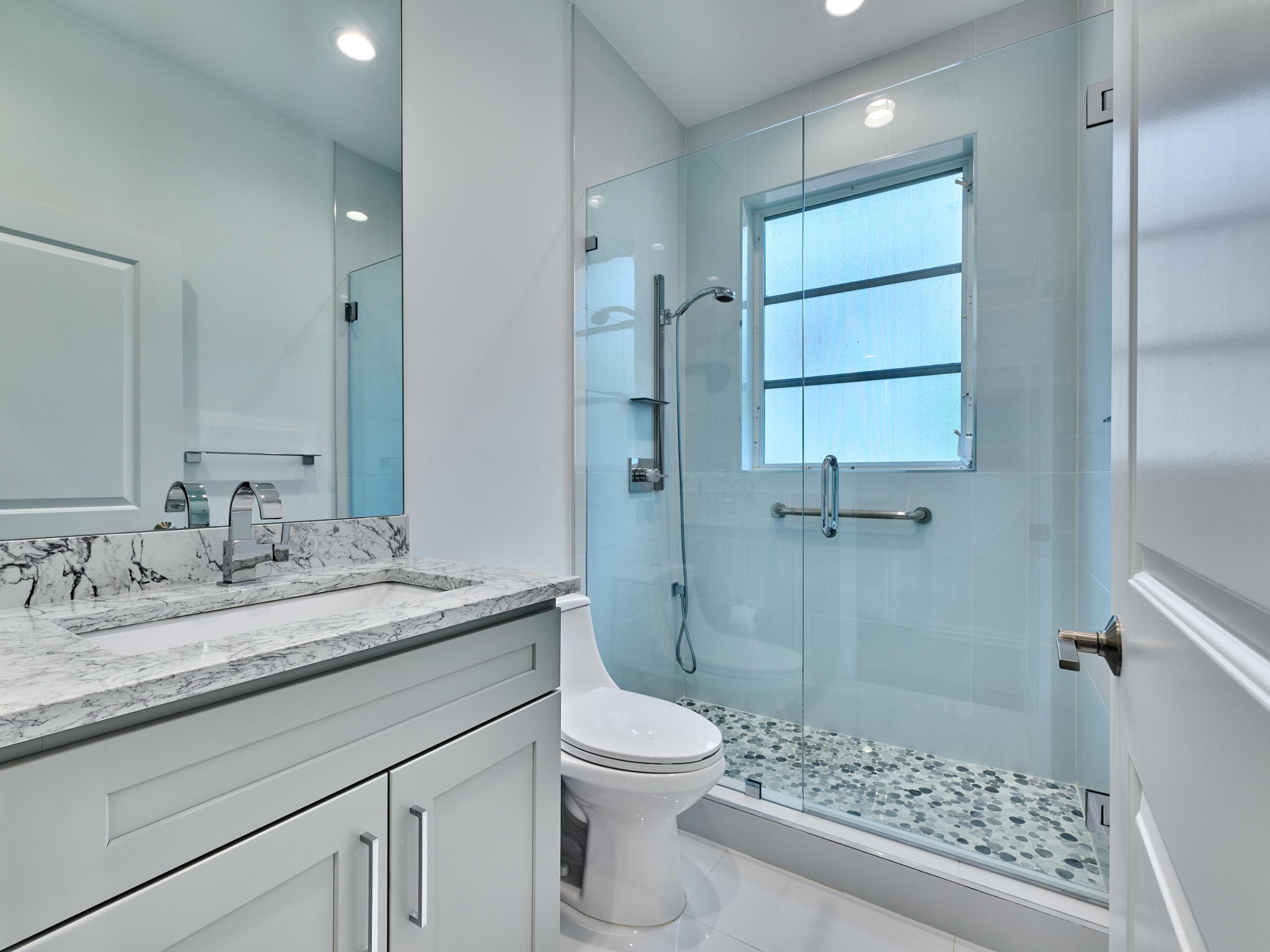 MAJESTIC ISLES 2 - Residential