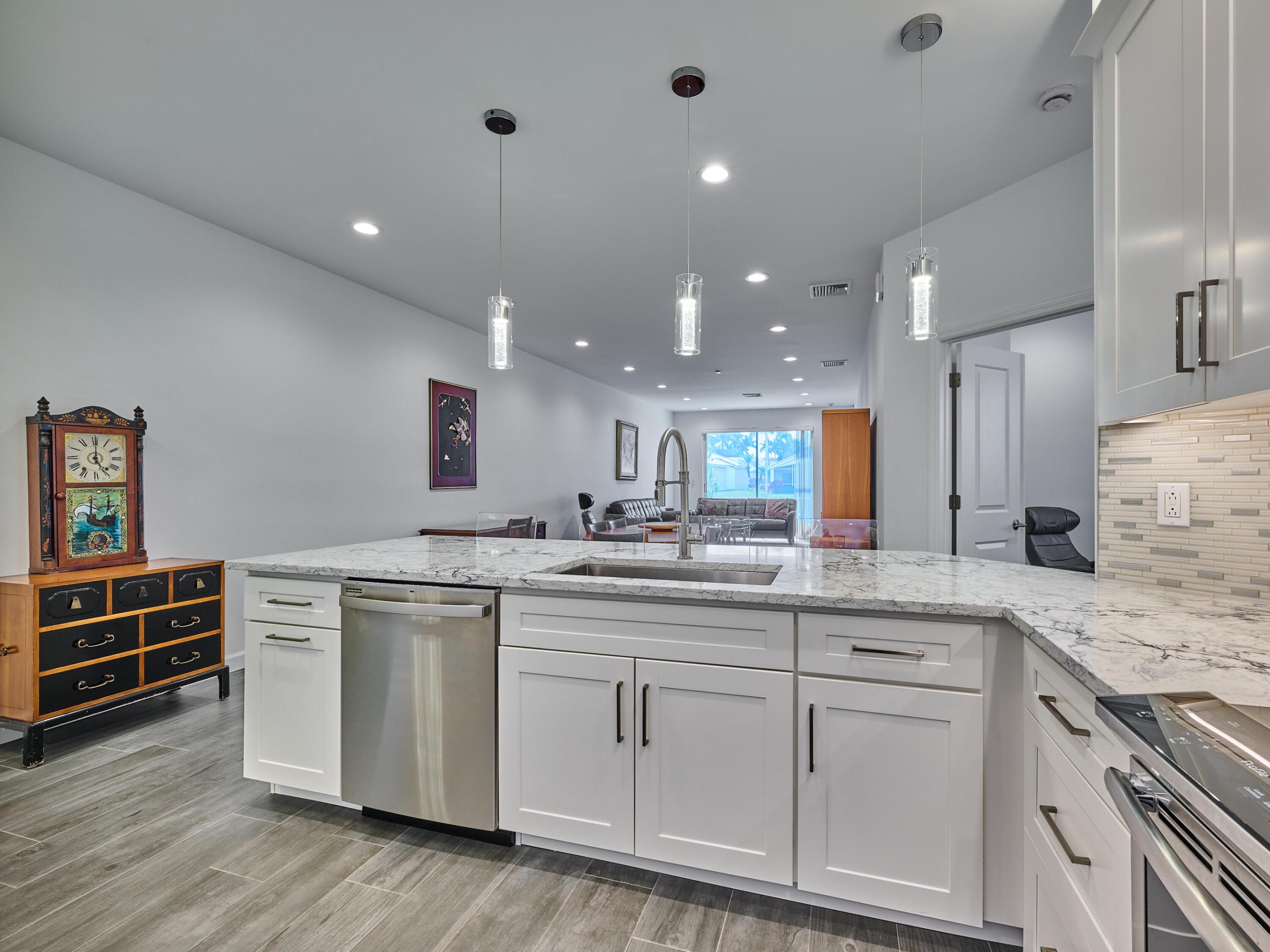 MAJESTIC ISLES 2 - Residential