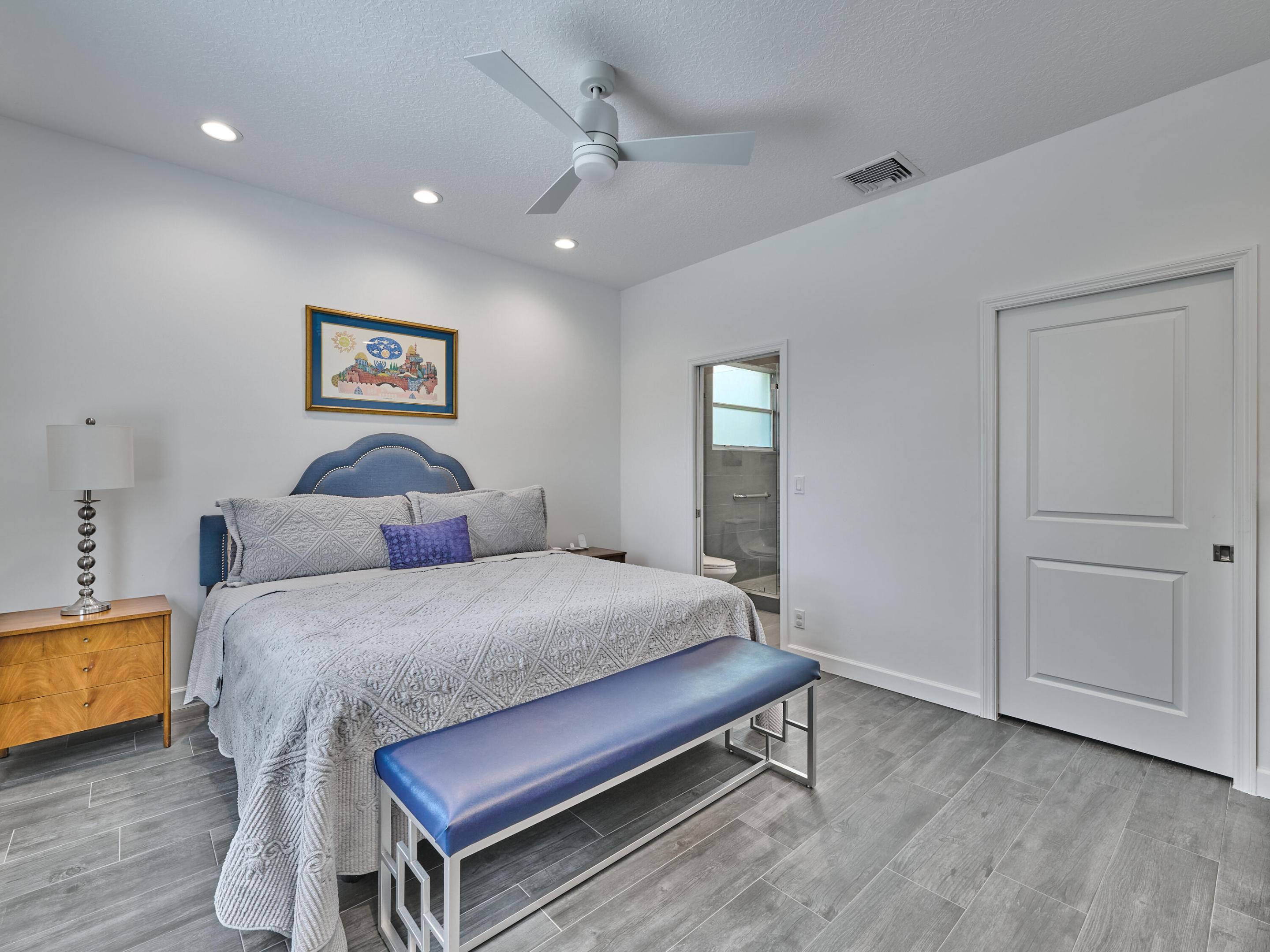 MAJESTIC ISLES 2 - Residential