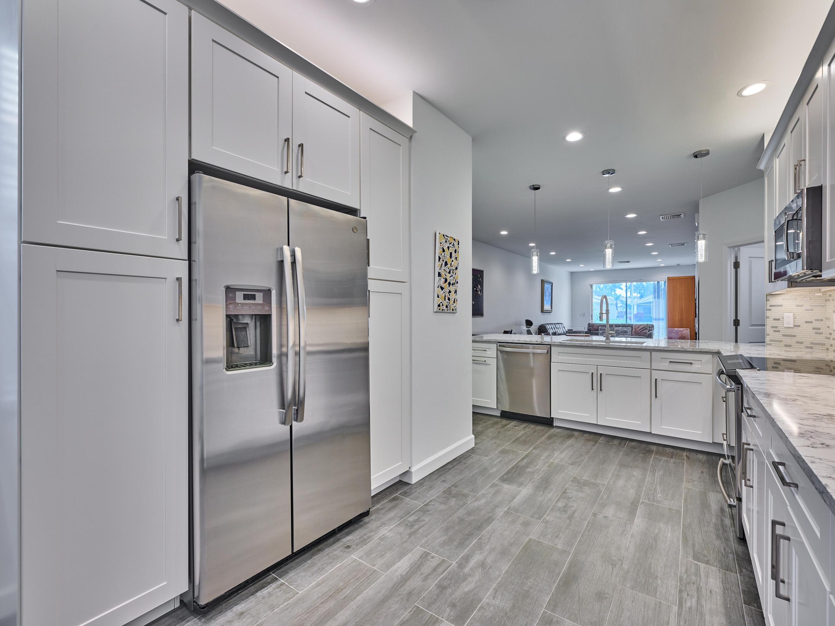 MAJESTIC ISLES 2 - Residential