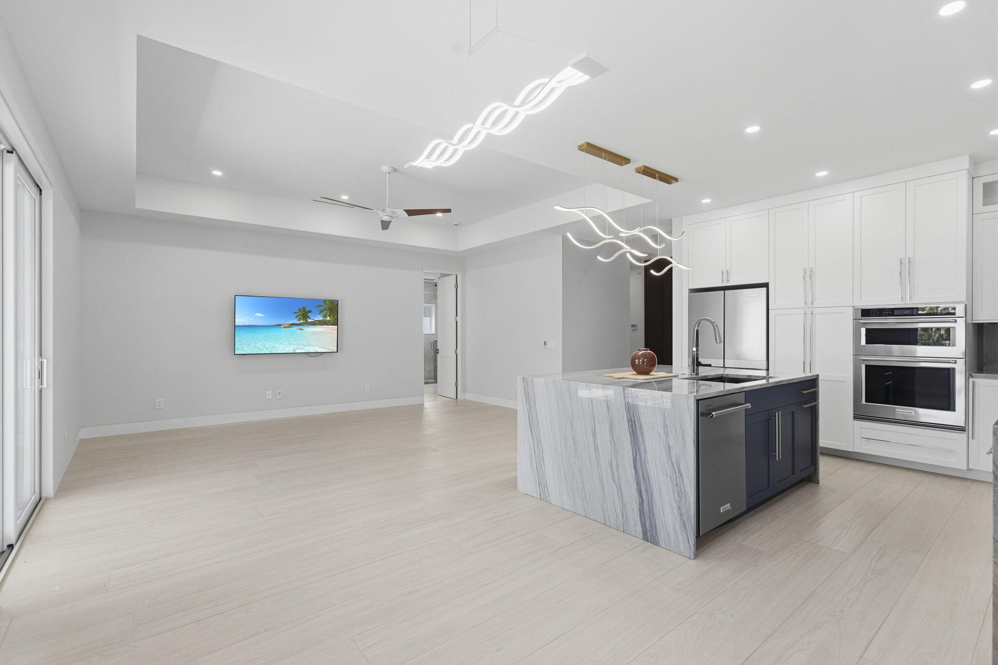 BEACHCOMBER PHASE II - Residential