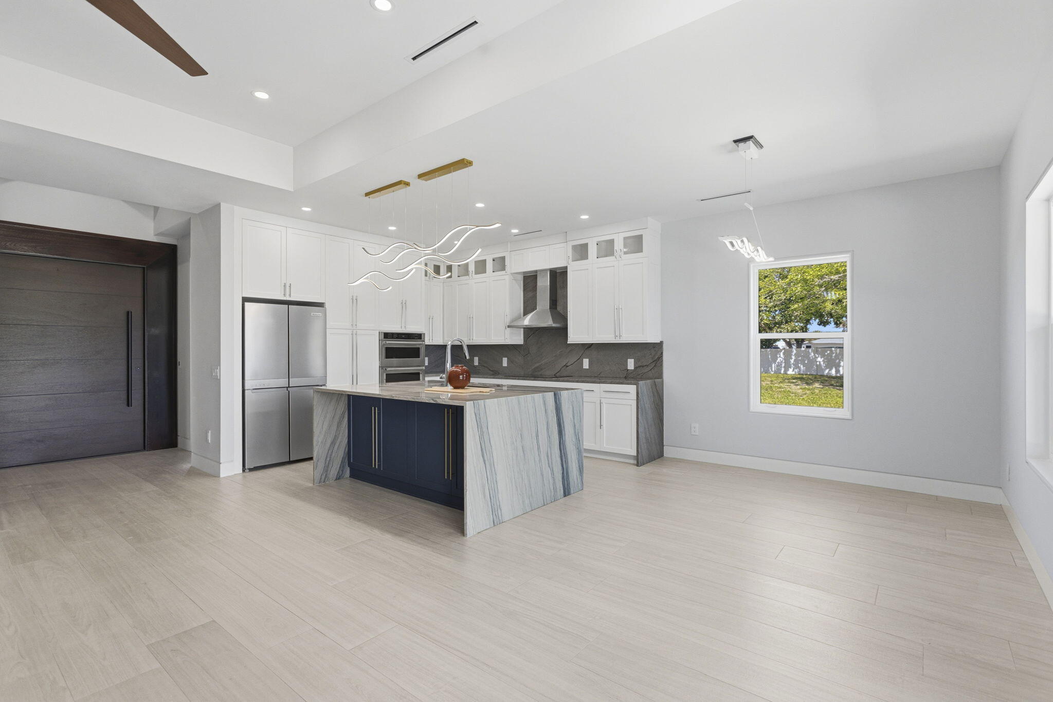 BEACHCOMBER PHASE II - Residential