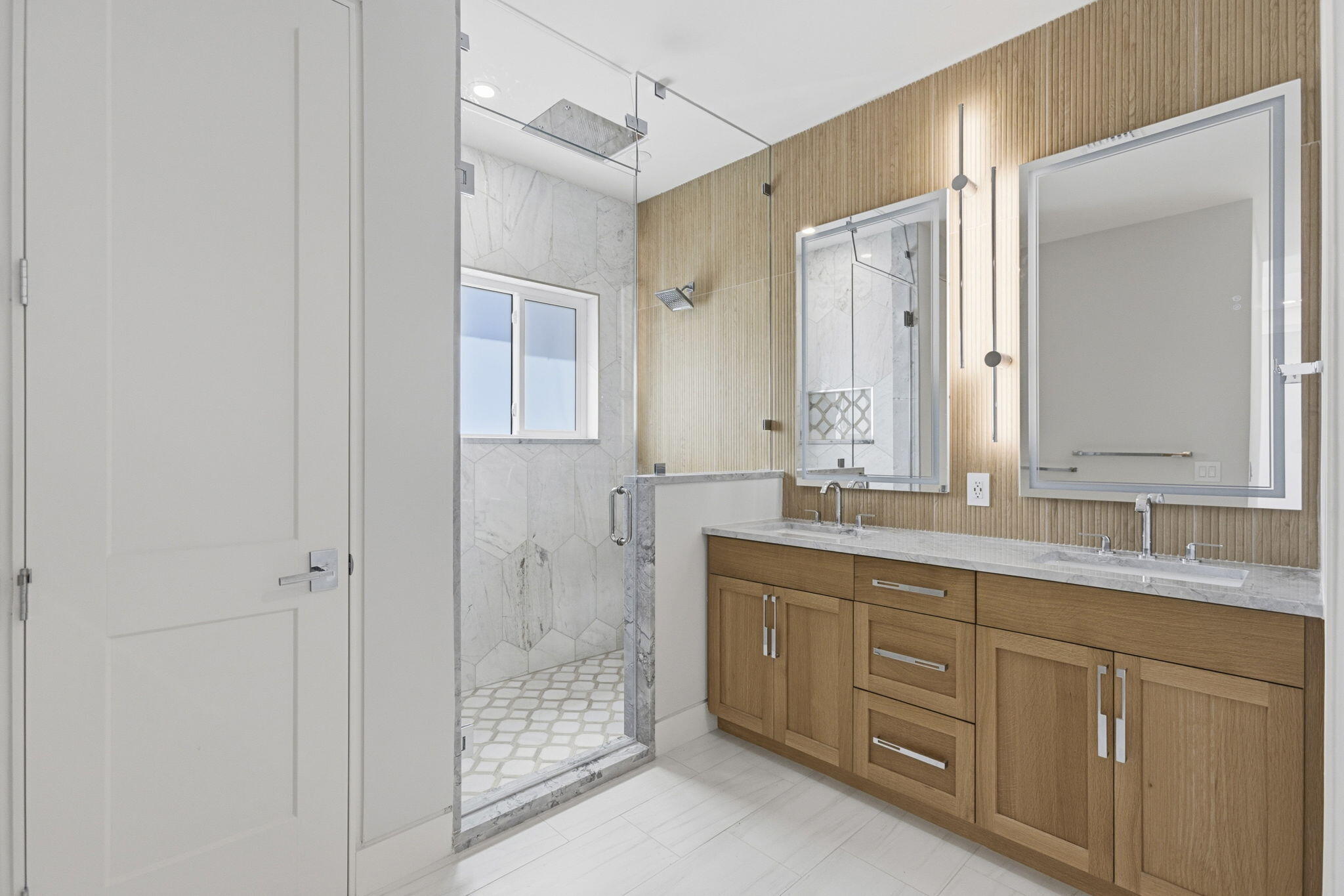 BEACHCOMBER PHASE II - Residential