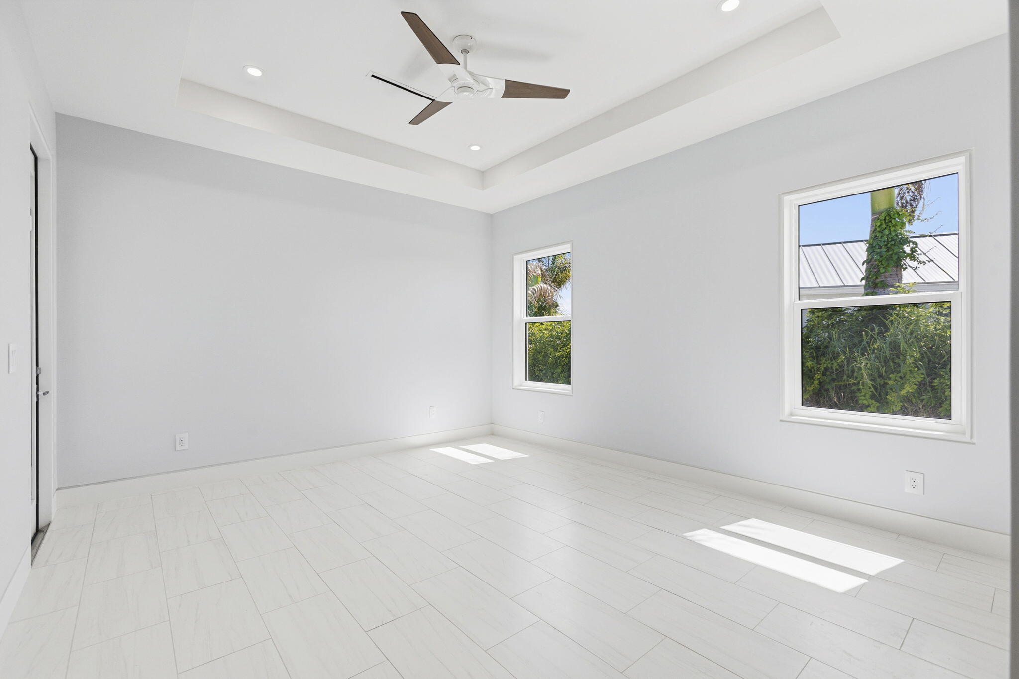 BEACHCOMBER PHASE II - Residential