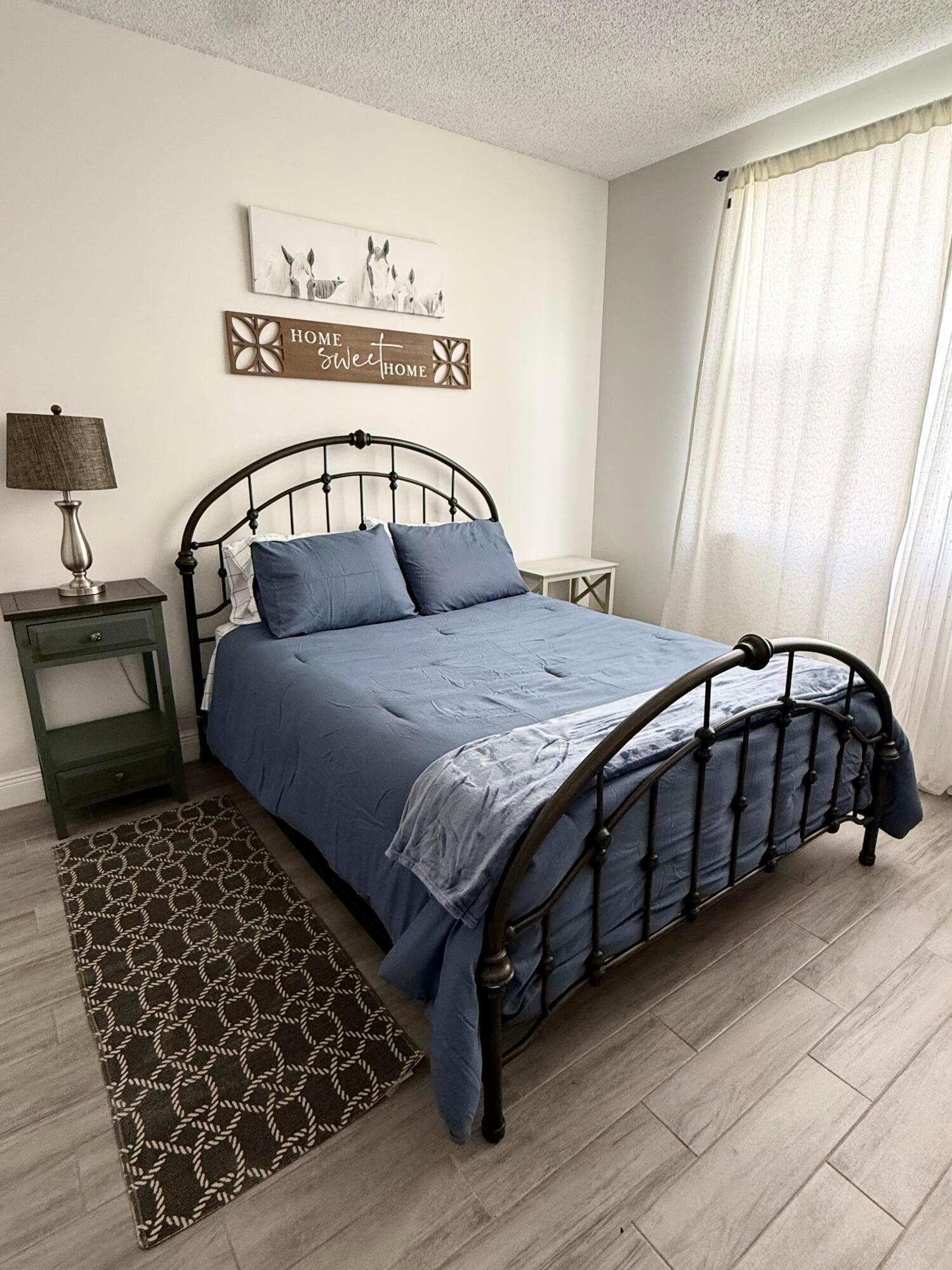 Properties 2040 Greenview Shores Boulevard 211