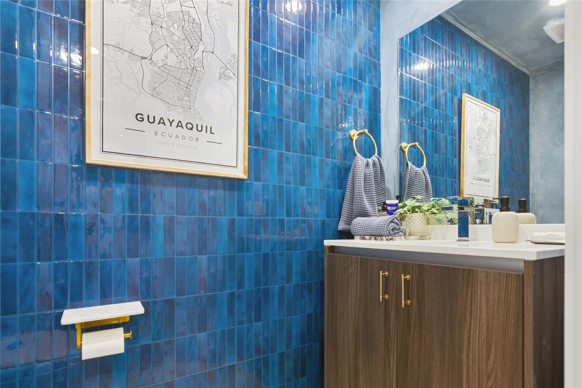 Aria on the Bay - Residential Lease