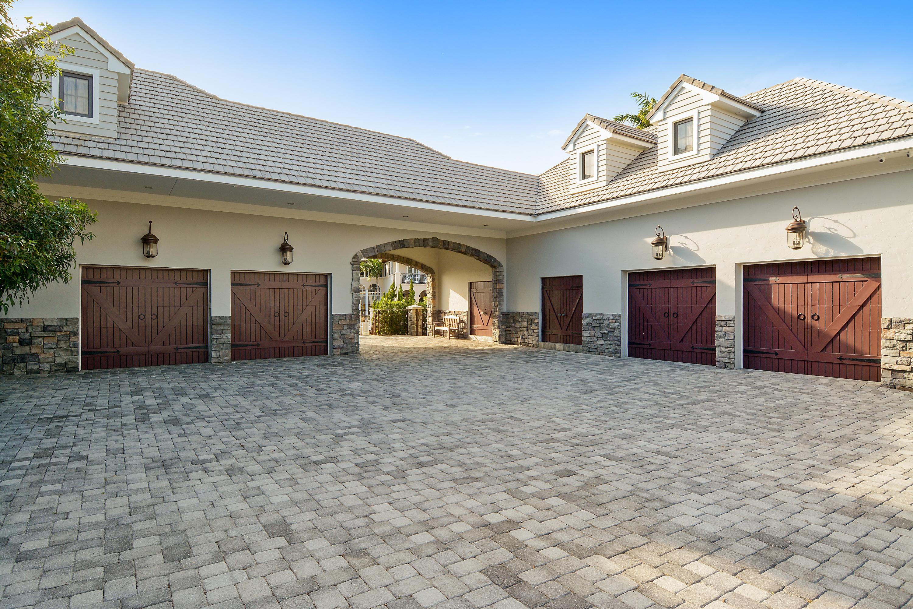 BOCA BAY COLONY - Residential