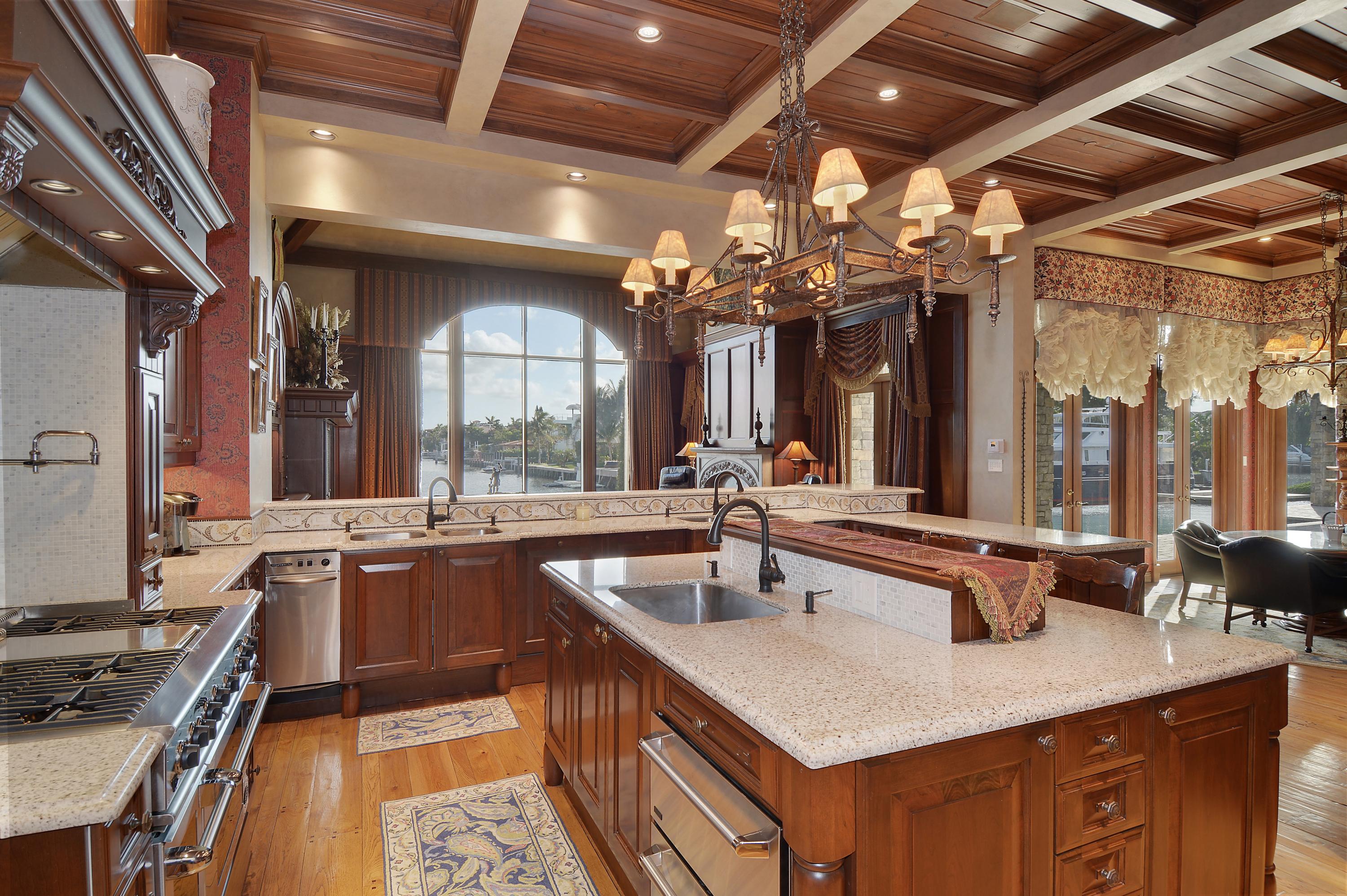 BOCA BAY COLONY - Residential