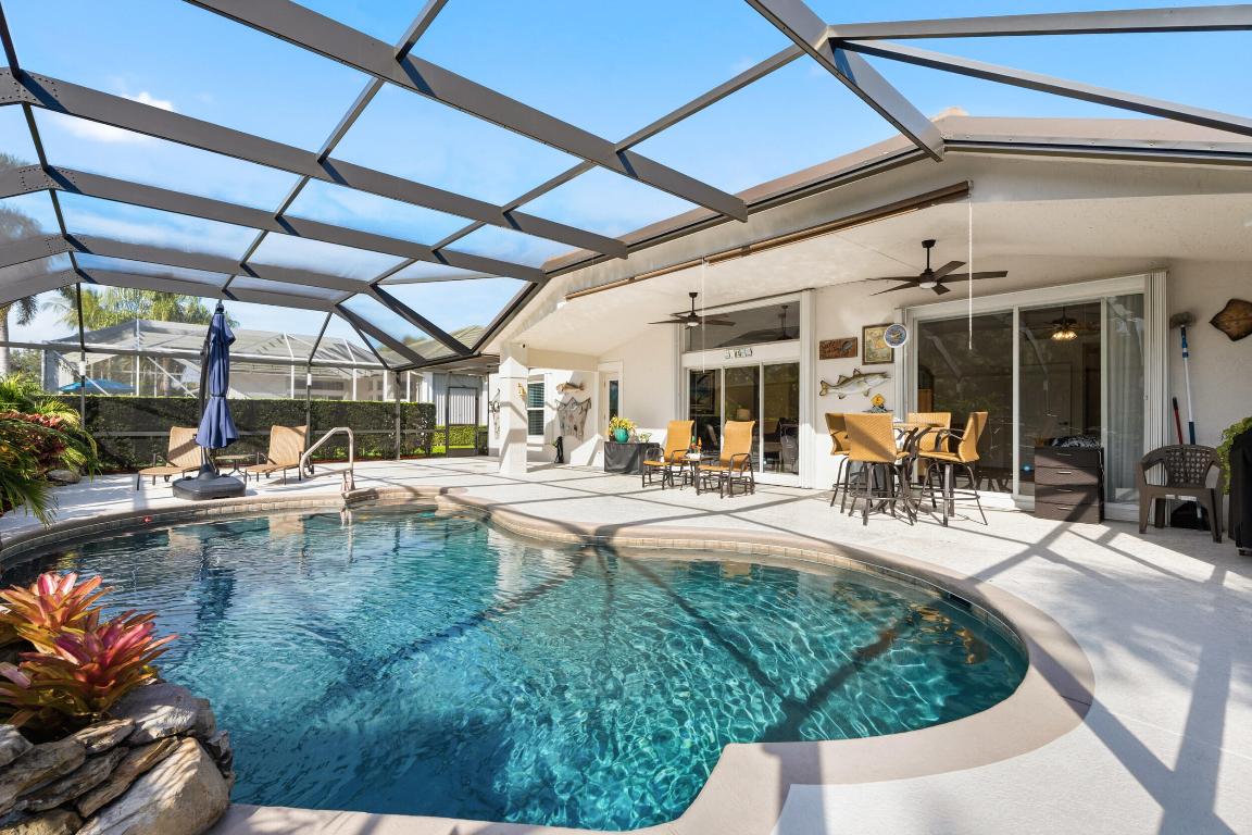 5196 SW Hammock Creek Drive