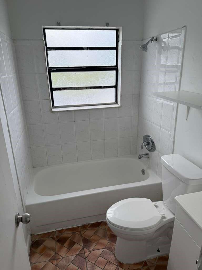 DANETTE - Residential Lease