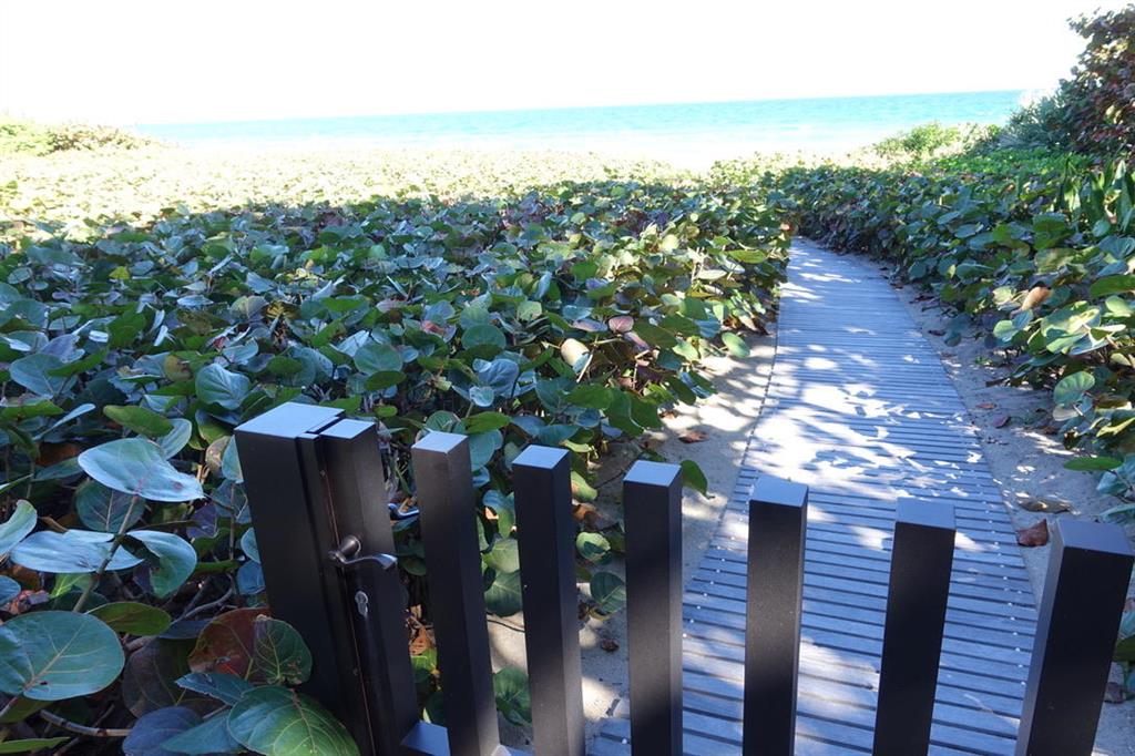 Hillsboro Mile - Residential