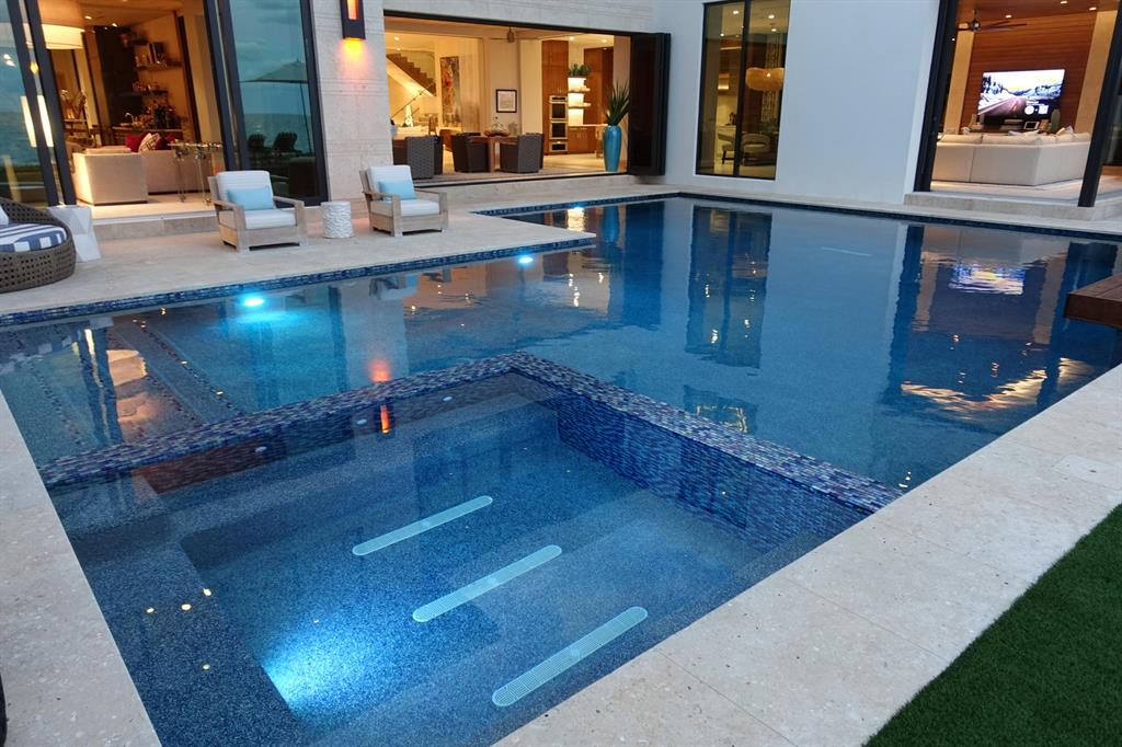 Hillsboro Mile - Residential