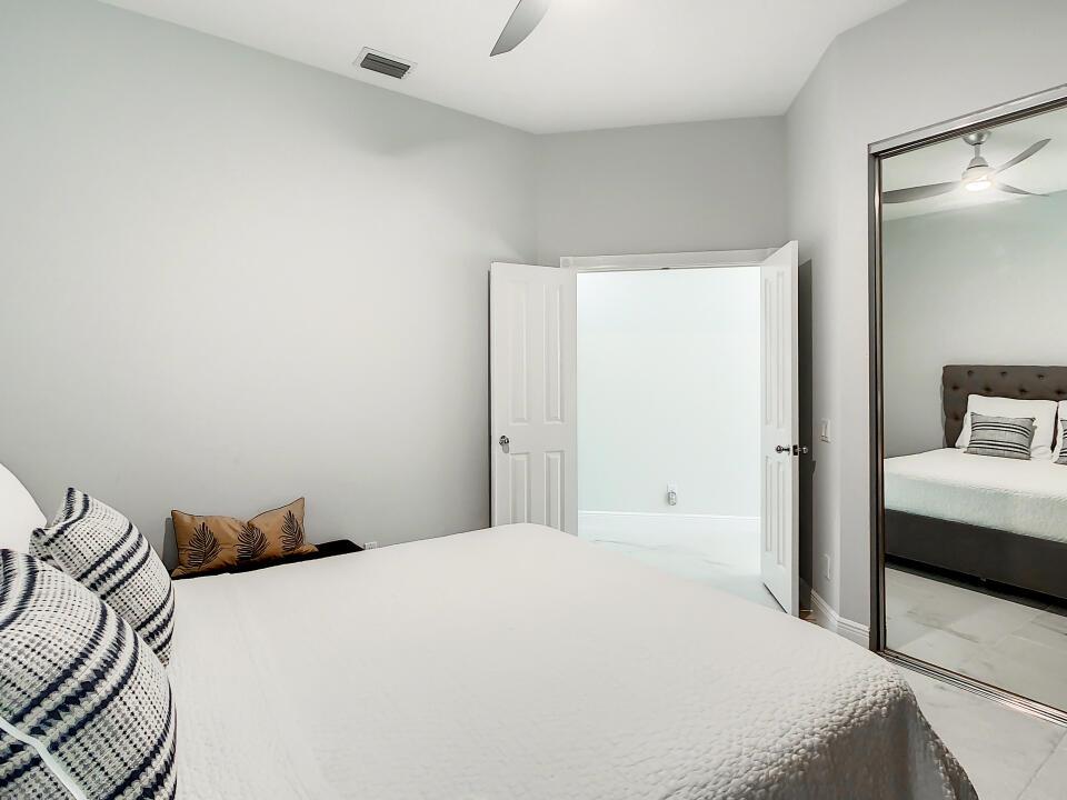 GARDEN OAKS 1 - Residential