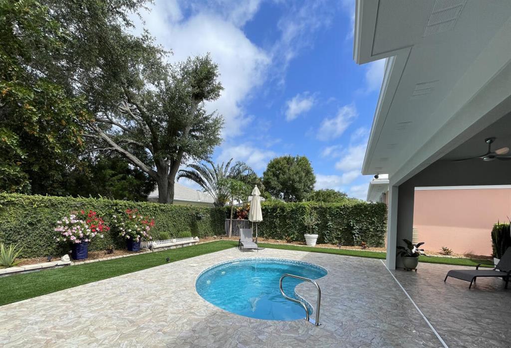 GARDEN OAKS 1 - Residential