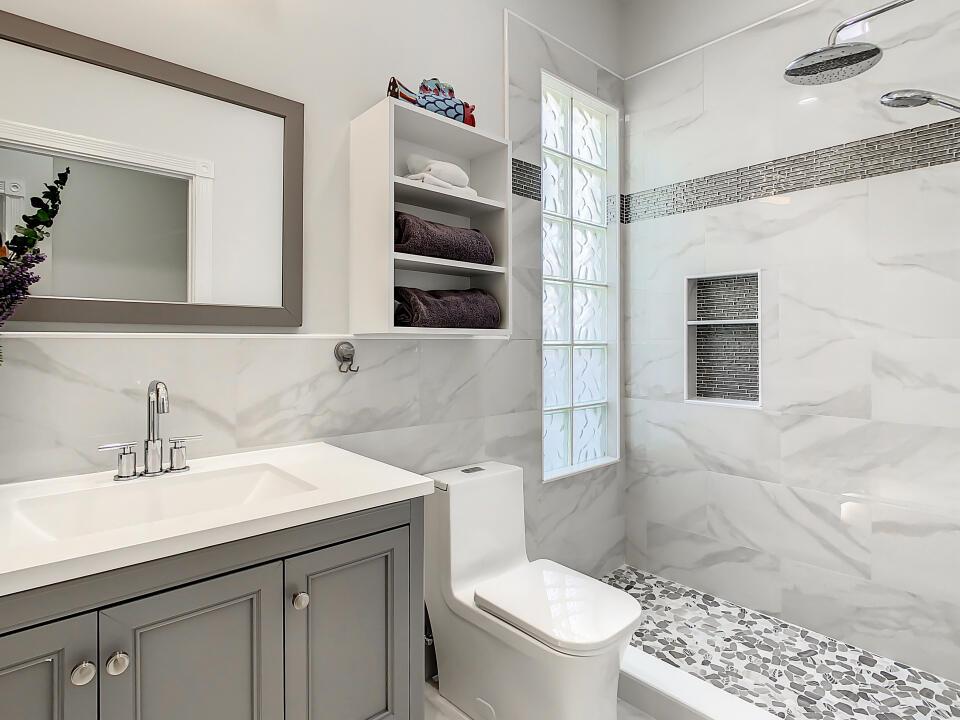 GARDEN OAKS 1 - Residential