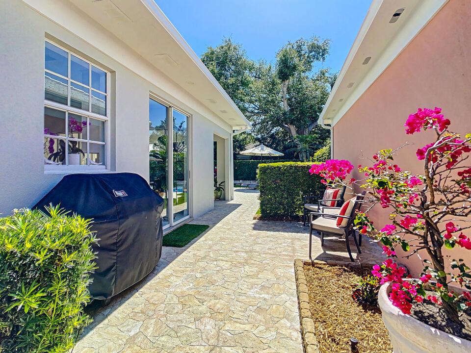 GARDEN OAKS 1 - Residential