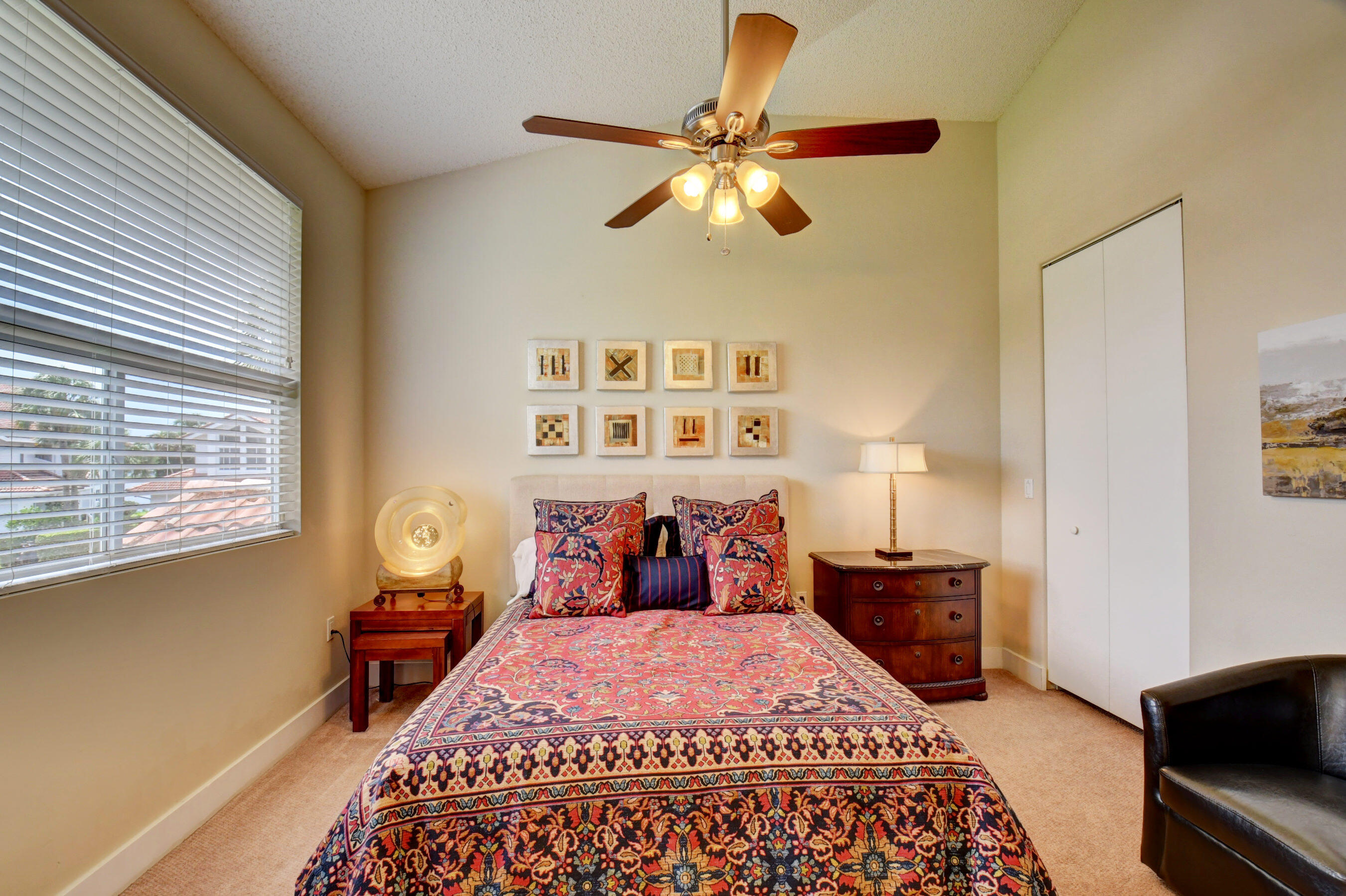 CLUBSIDE POINTE - Residential Lease