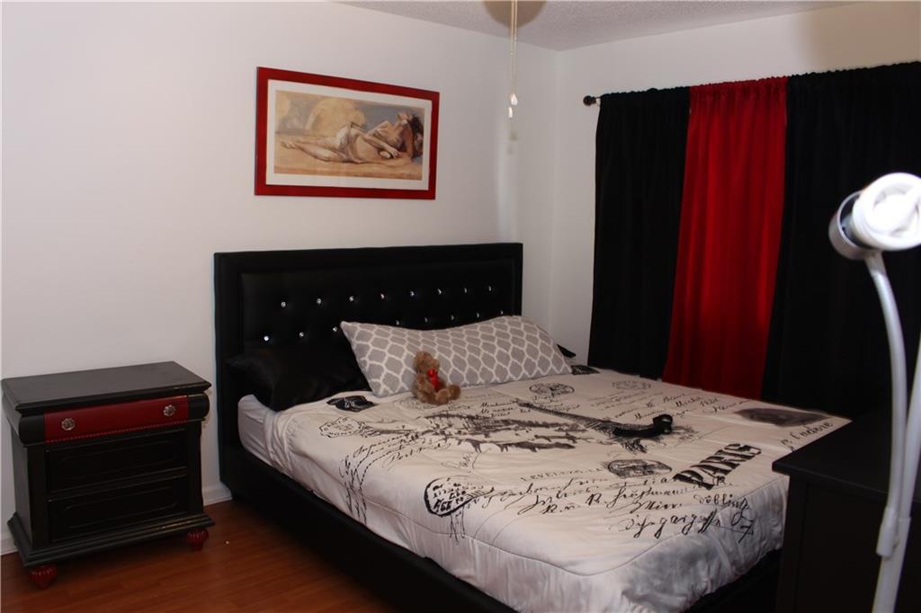 SAWGRASS EXCHANGE - Residential