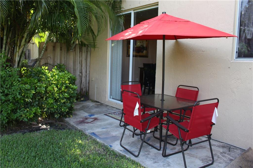 SAWGRASS EXCHANGE - Residential